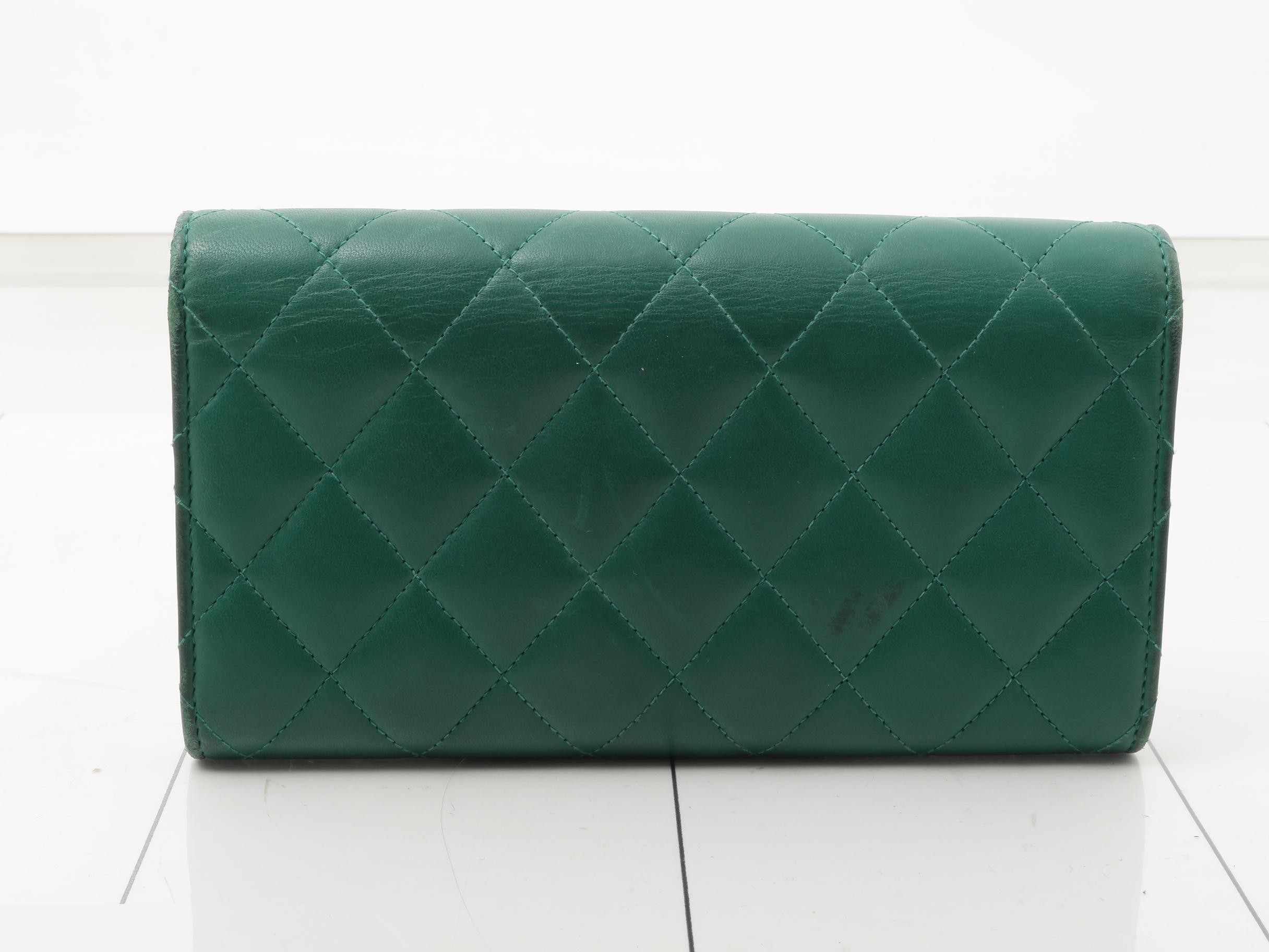 Matelassé Lambskin Coco Mark Bi-fold Long Wallet, Green — view 2