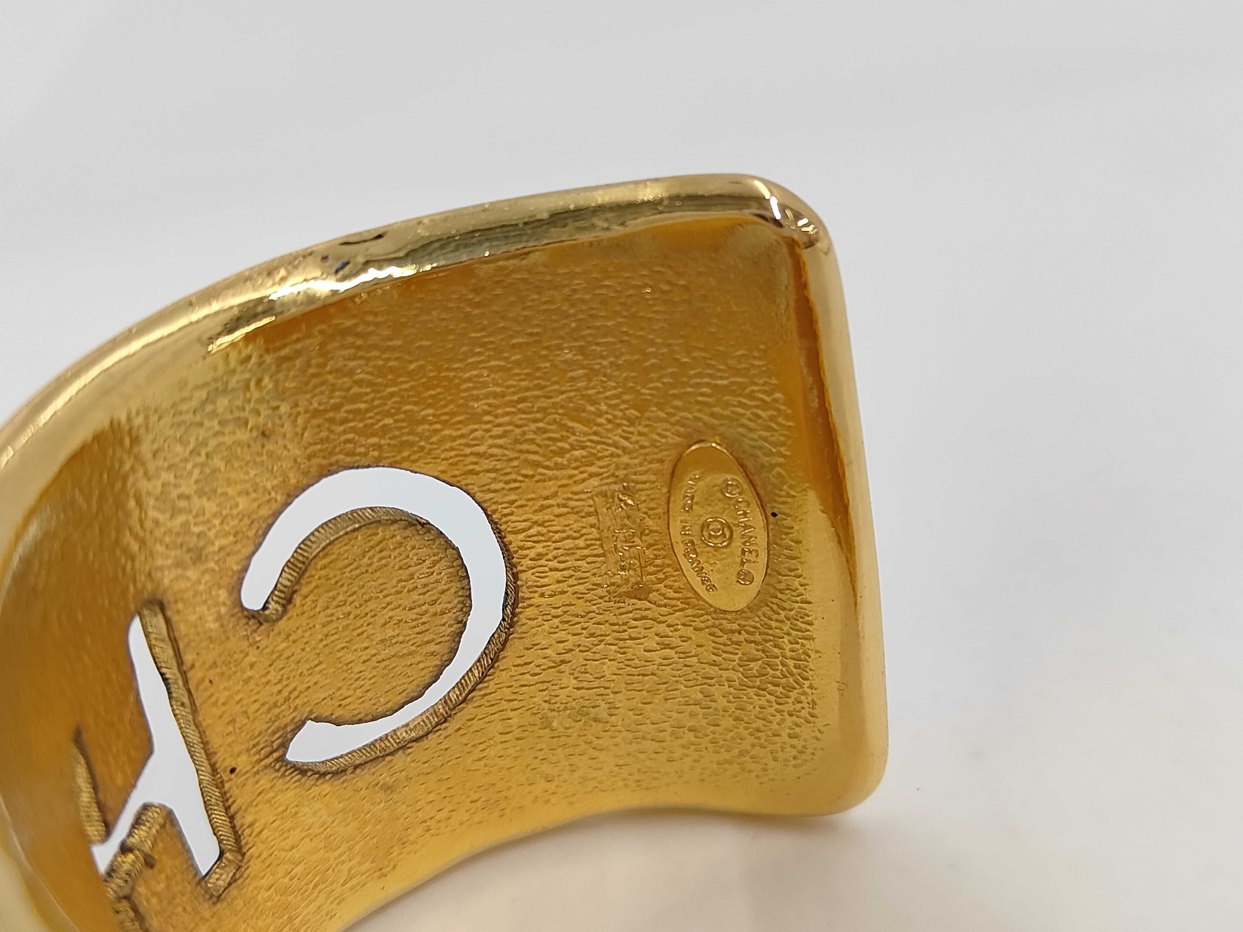Matelasse Vintage Bangle Bracelet/Bangle — view 2