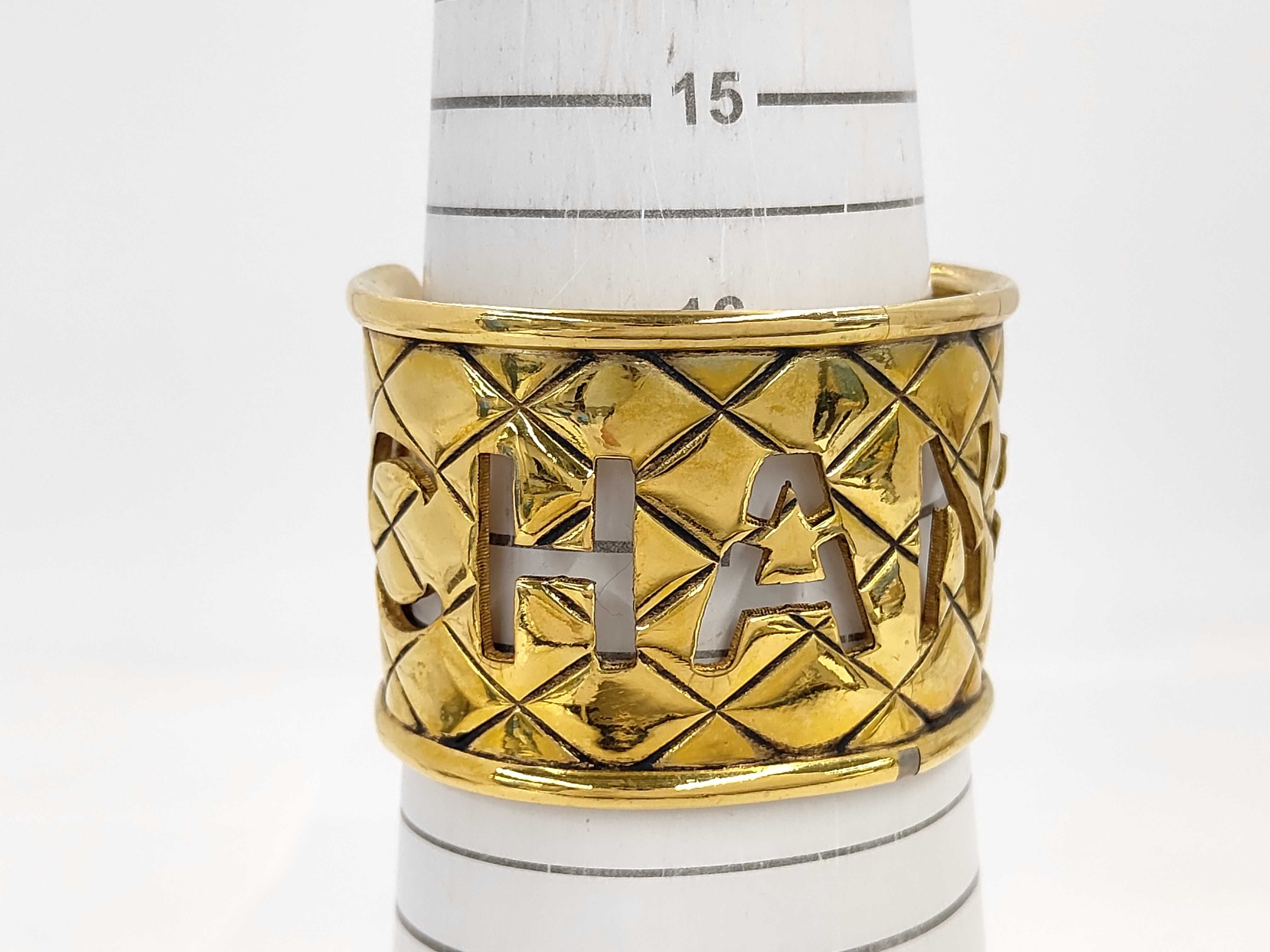 Matelasse Vintage Bangle Bracelet/Bangle — view 5