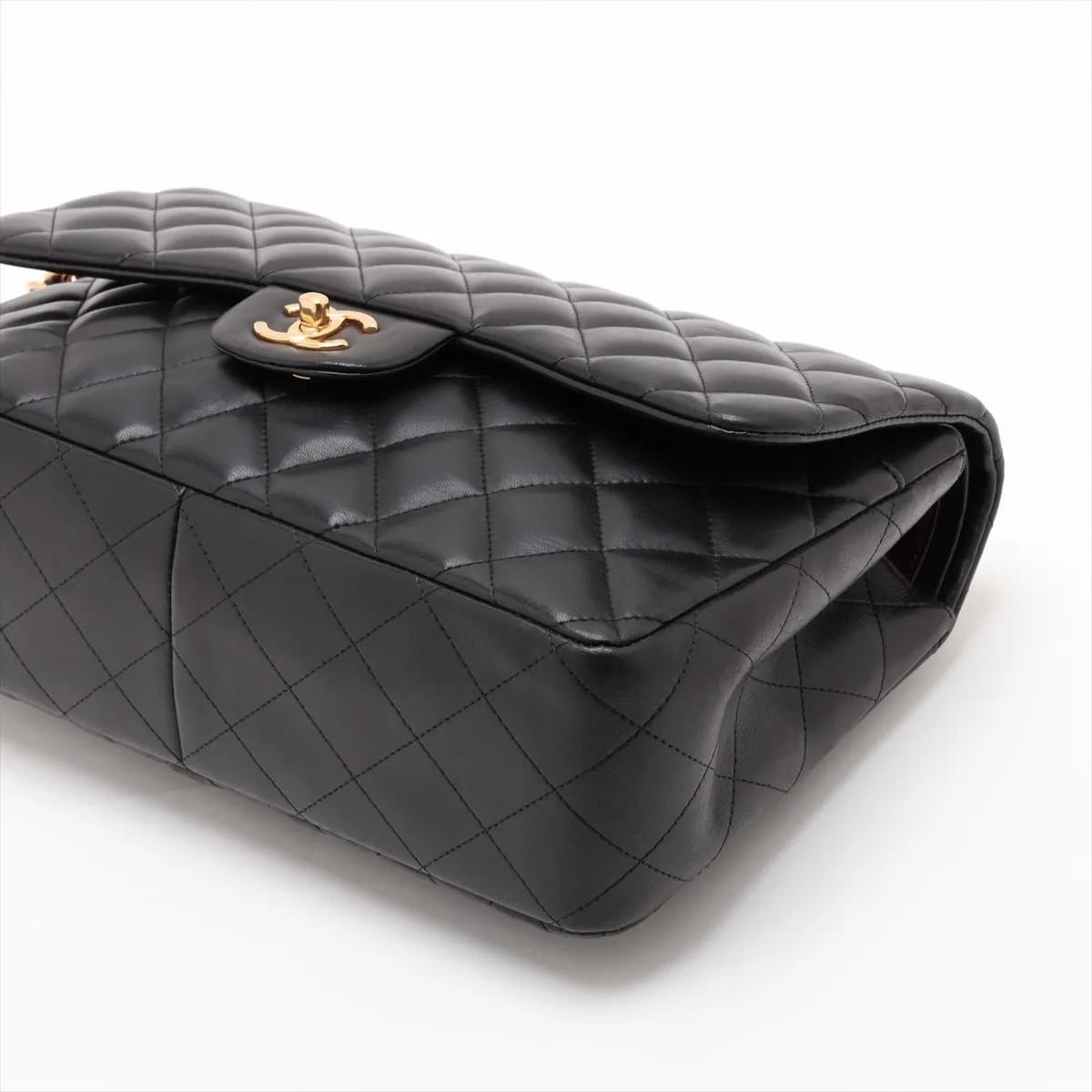 [Individually packaged] Chanel Large Matelassé 30 Lambskin Double Flap Double Chain Bag, Black with Gold Hardware, 15816607, Serial Number 15-series, A58600 — view 3