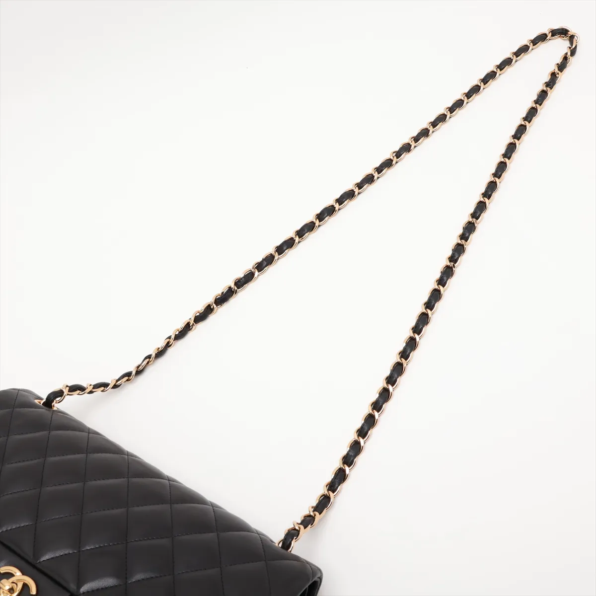 [Individually packaged] Chanel Large Matelassé 30 Lambskin Double Flap Double Chain Bag, Black with Gold Hardware, 15816607, Serial Number 15-series, A58600 — view 5