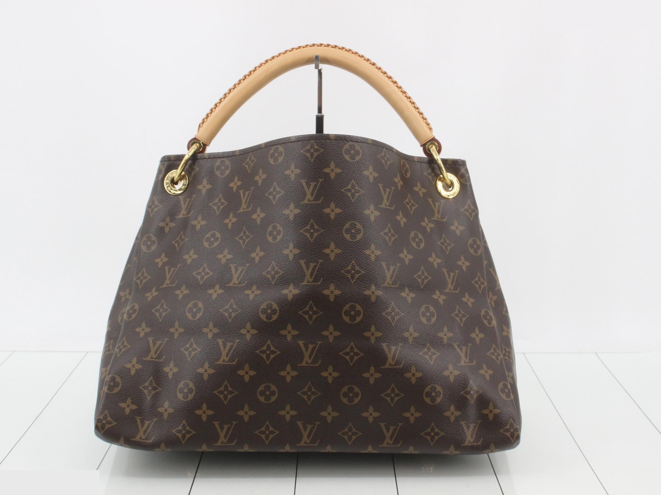 Monogram Artsy MM Shoulder Bag — view 2