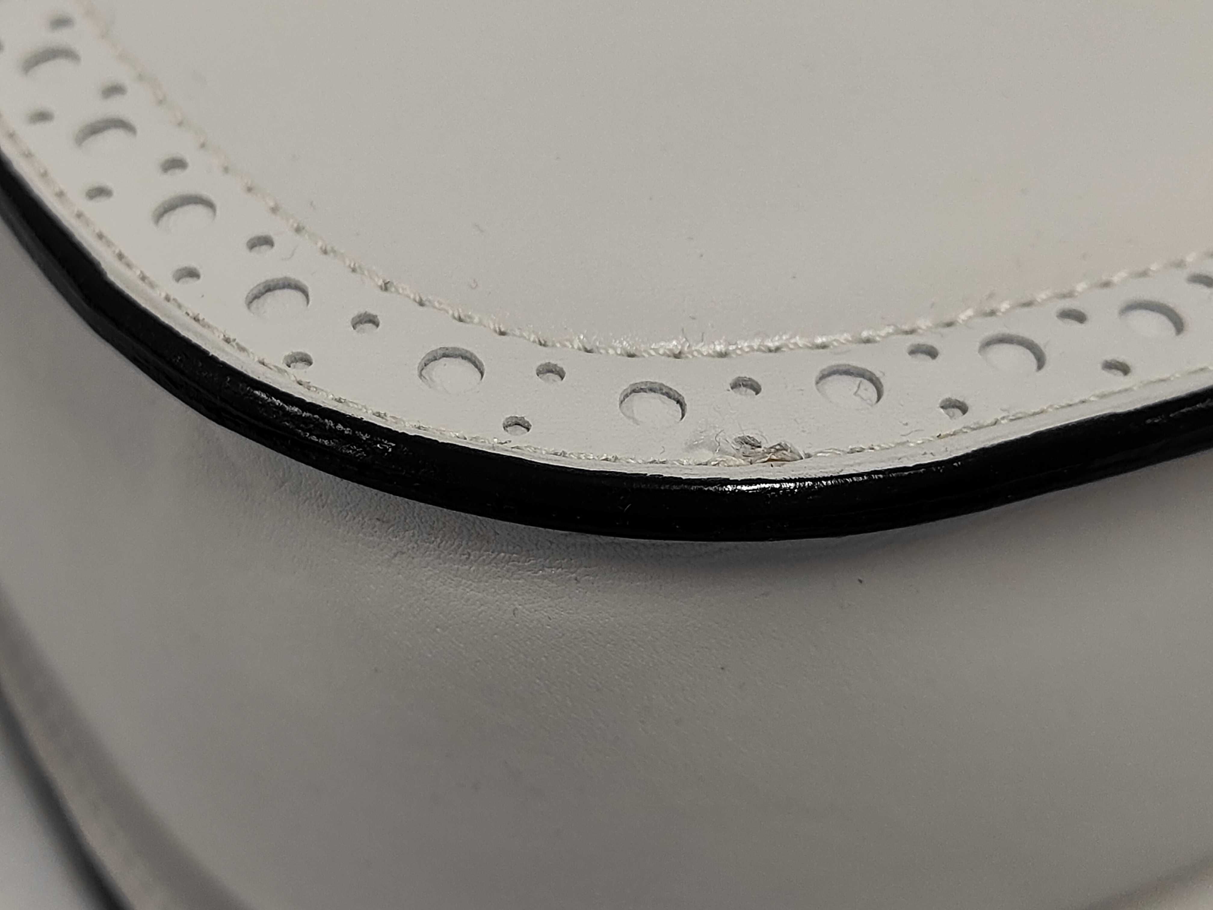 YVESSAINTLAURENT White Leather Shoulder Bag Handbag — view 3