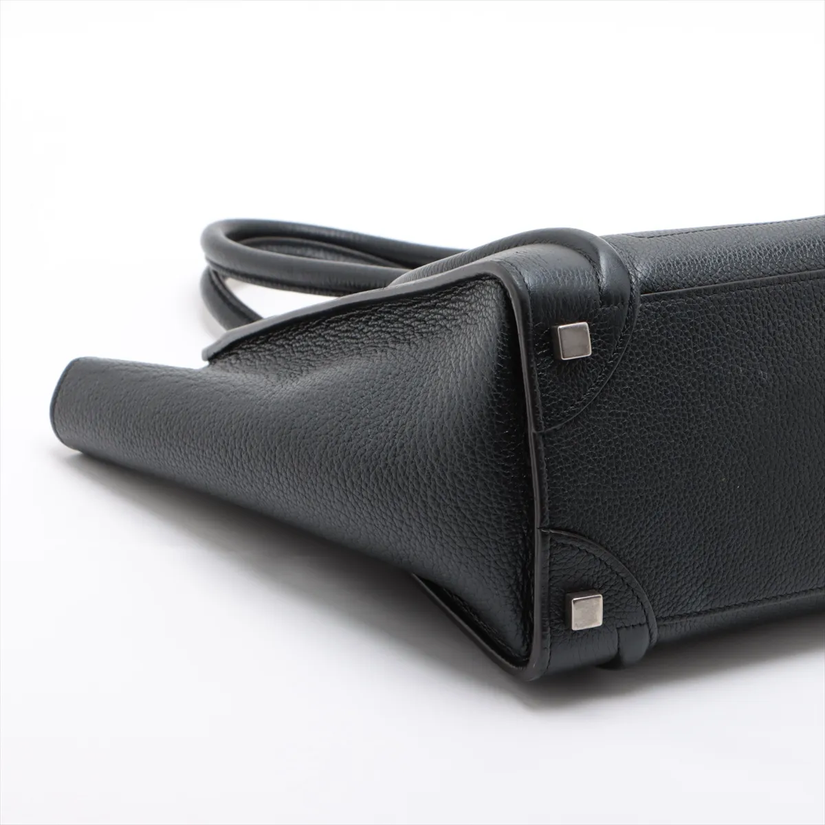 Luggage Micro Shopper Leather Handbag Black — view 4