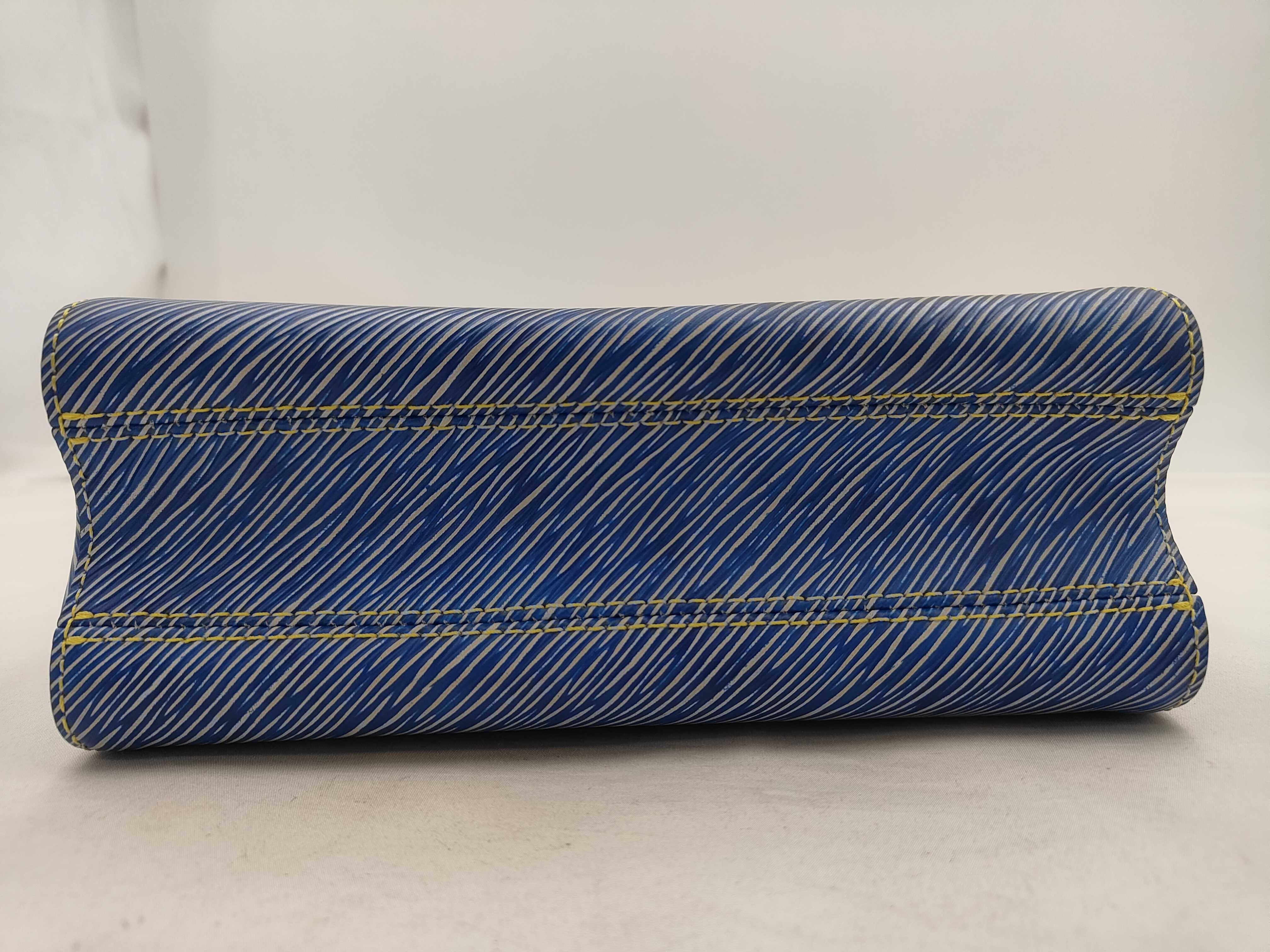 Epi Twist MM M50271 Leather Denim Shoulder Bag — view 7