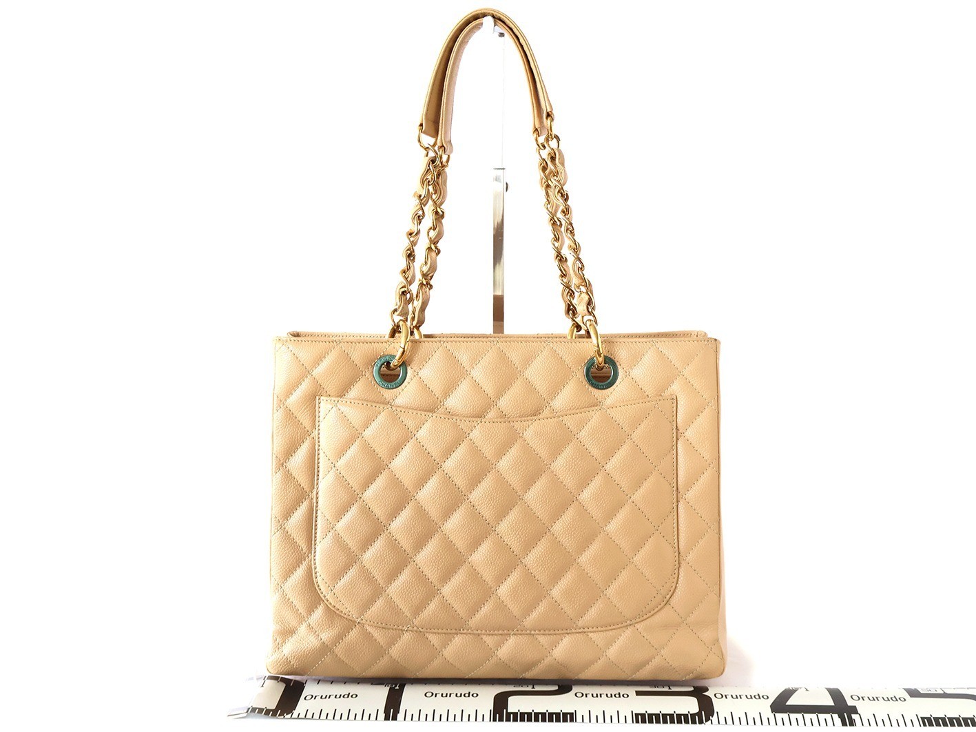 Caviar Skin GST Chain Tote Bag, Beige — view 2