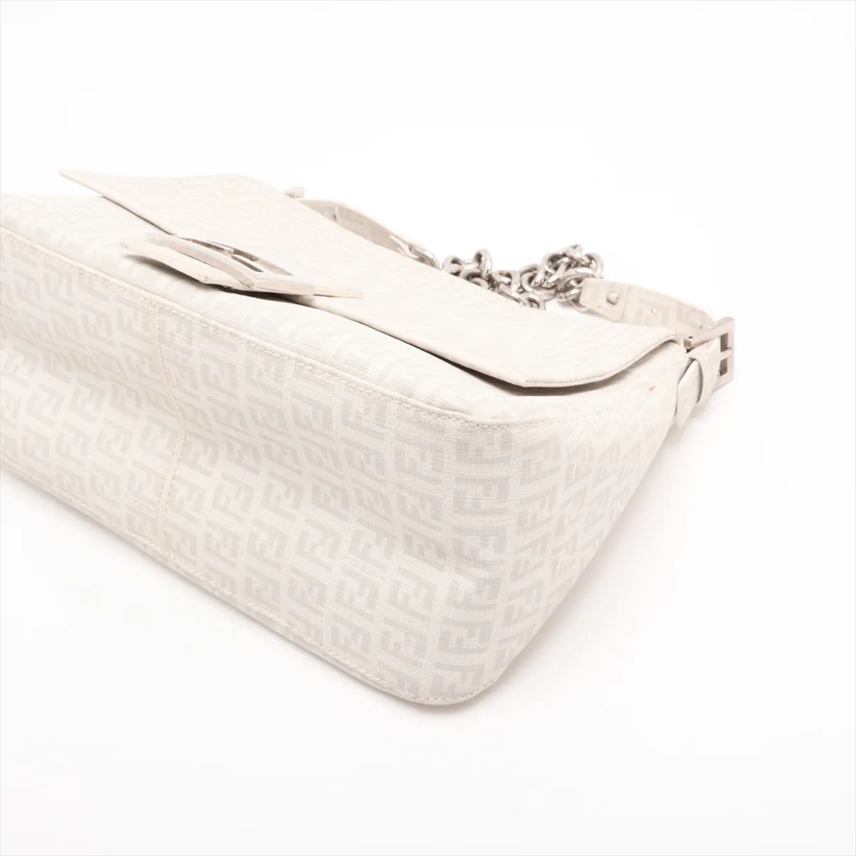 Zucchino Mamma Bucket PVC x Leather Chain Shoulder Bag White 8BR001 — view 3