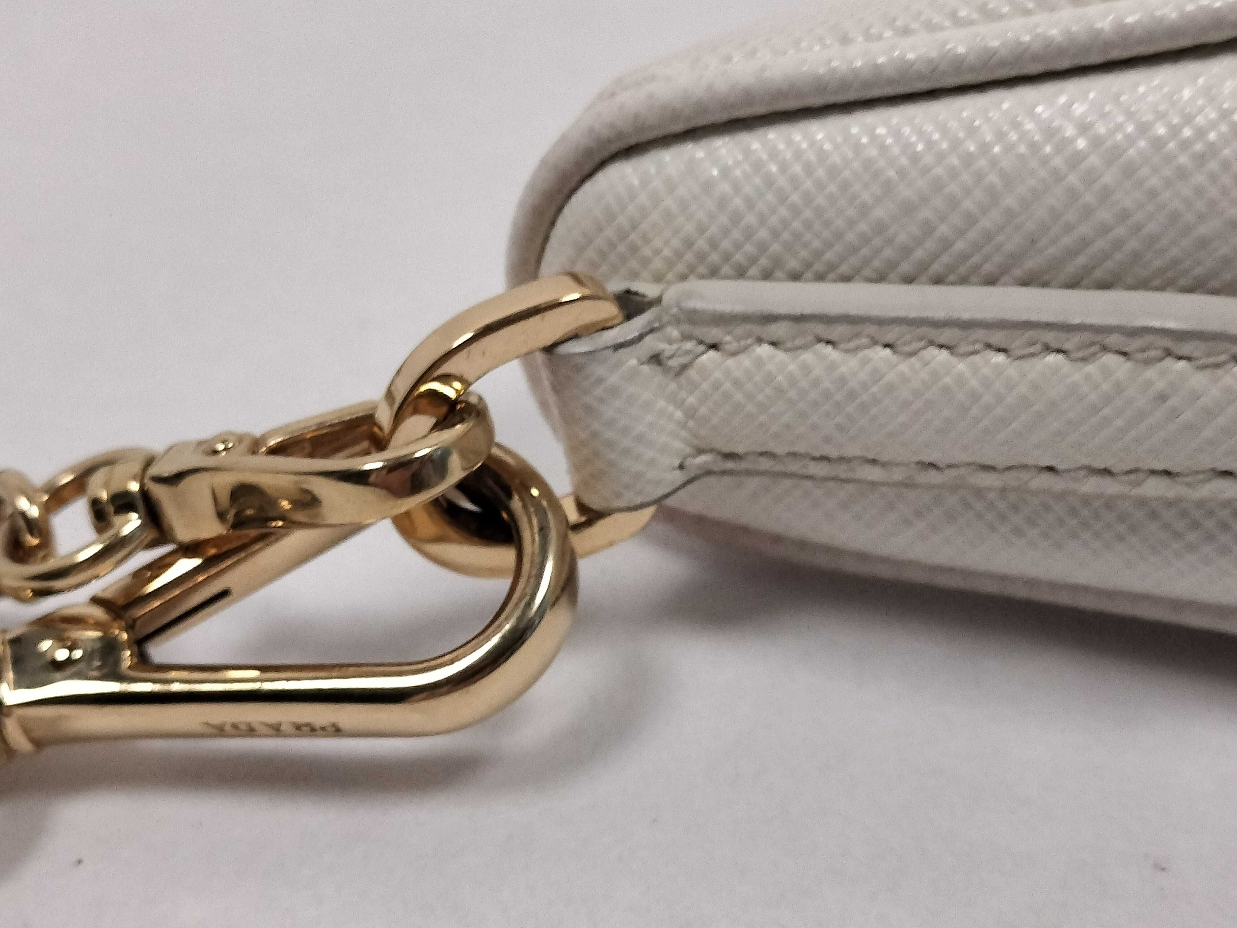 1BH204 Chain Shoulder Bag Hobo Saffiano White Shoulder Bag — view 5