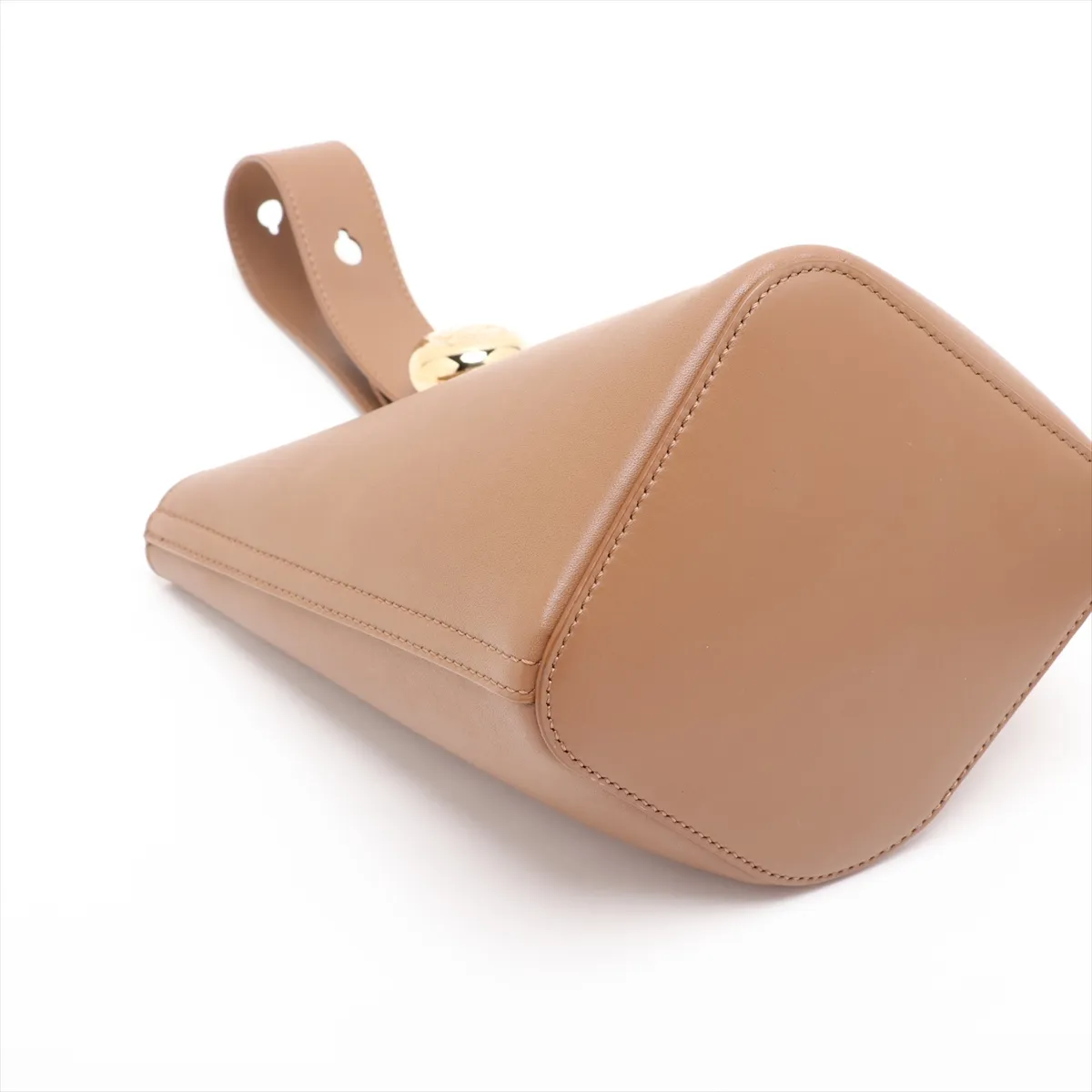 Pebble Bucket Bag Mini Leather Handbag Brown — view 4
