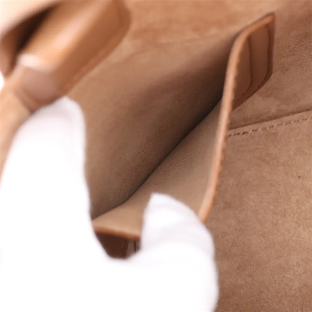 Pebble Bucket Bag Mini Leather Handbag Brown — view 9