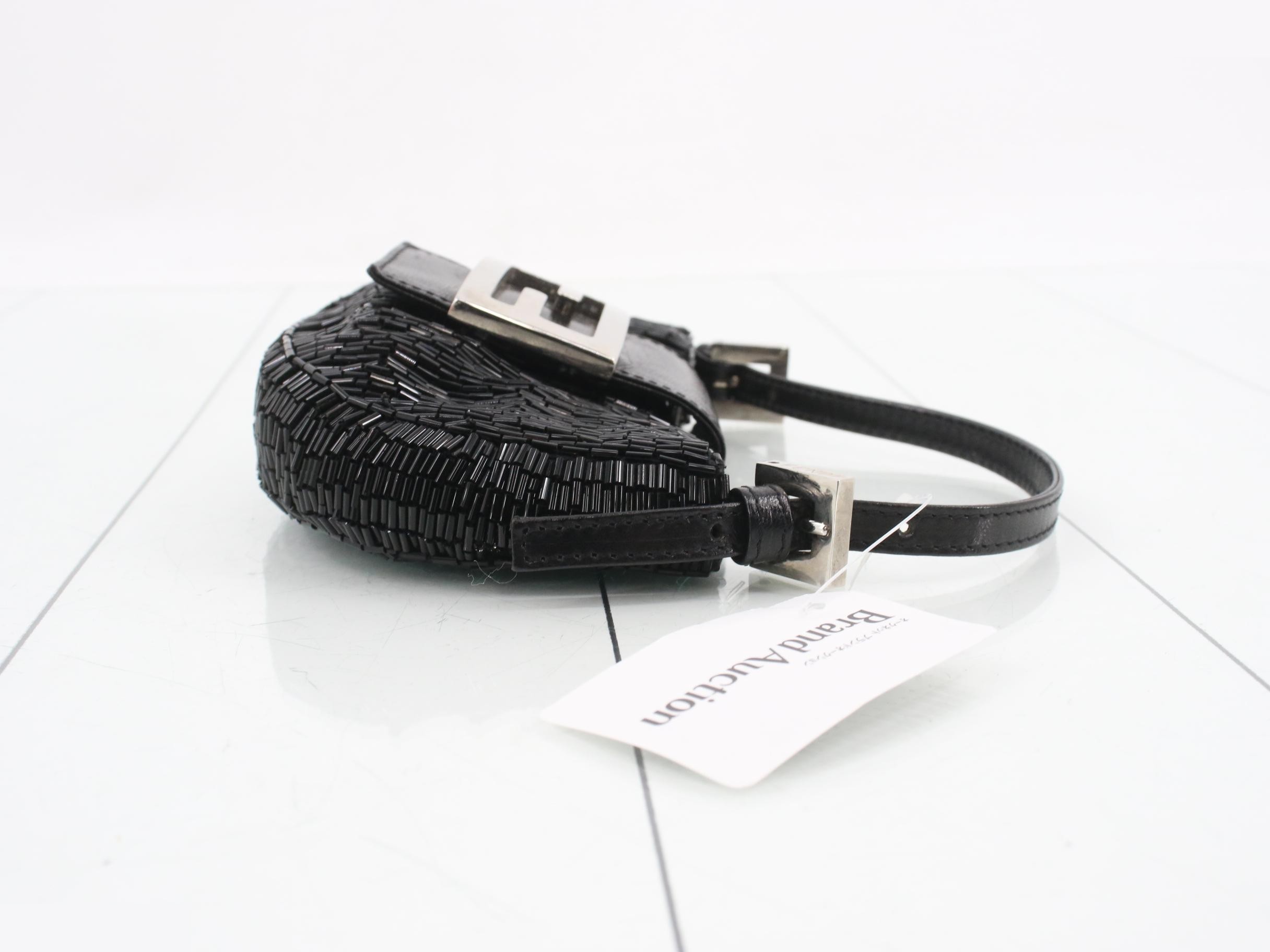 Mamma Bucket handbag, black — view 3