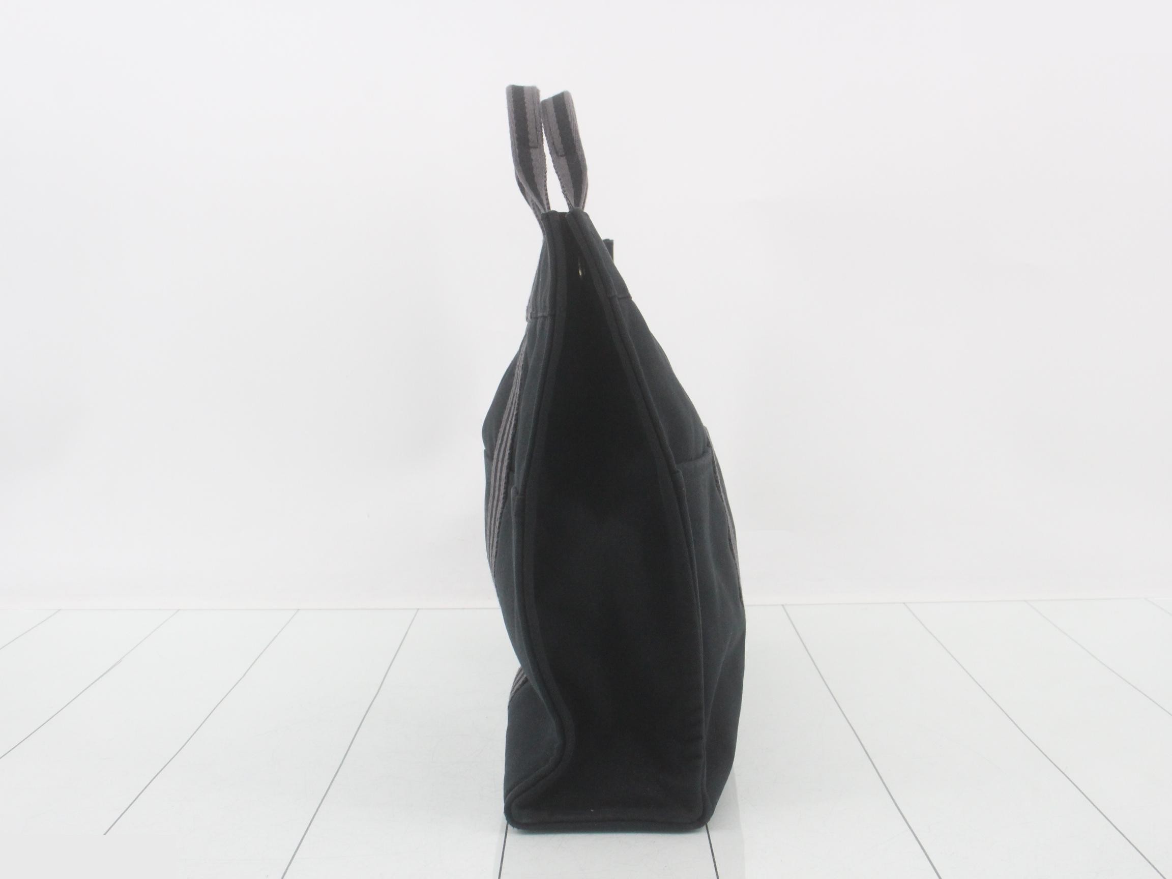 Fooltoe Black Canvas — view 3