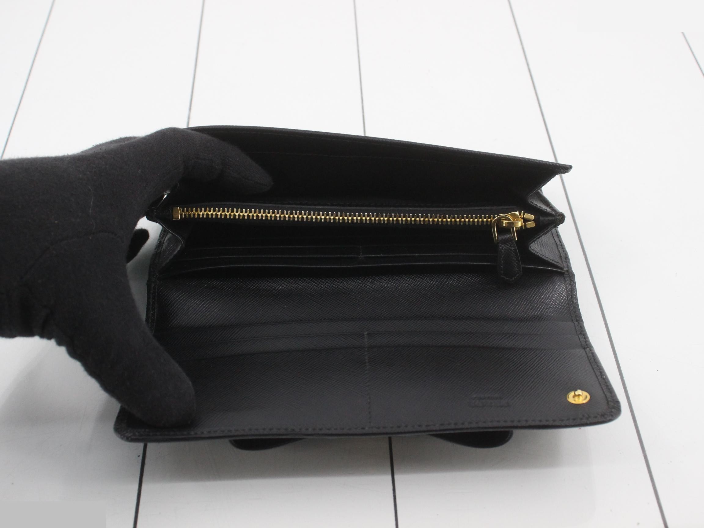 ribbon motif long wallet, Saffiano leather — view 4