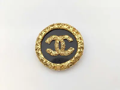 Brooch 93A Coco Mark Circle Round GP Brooch