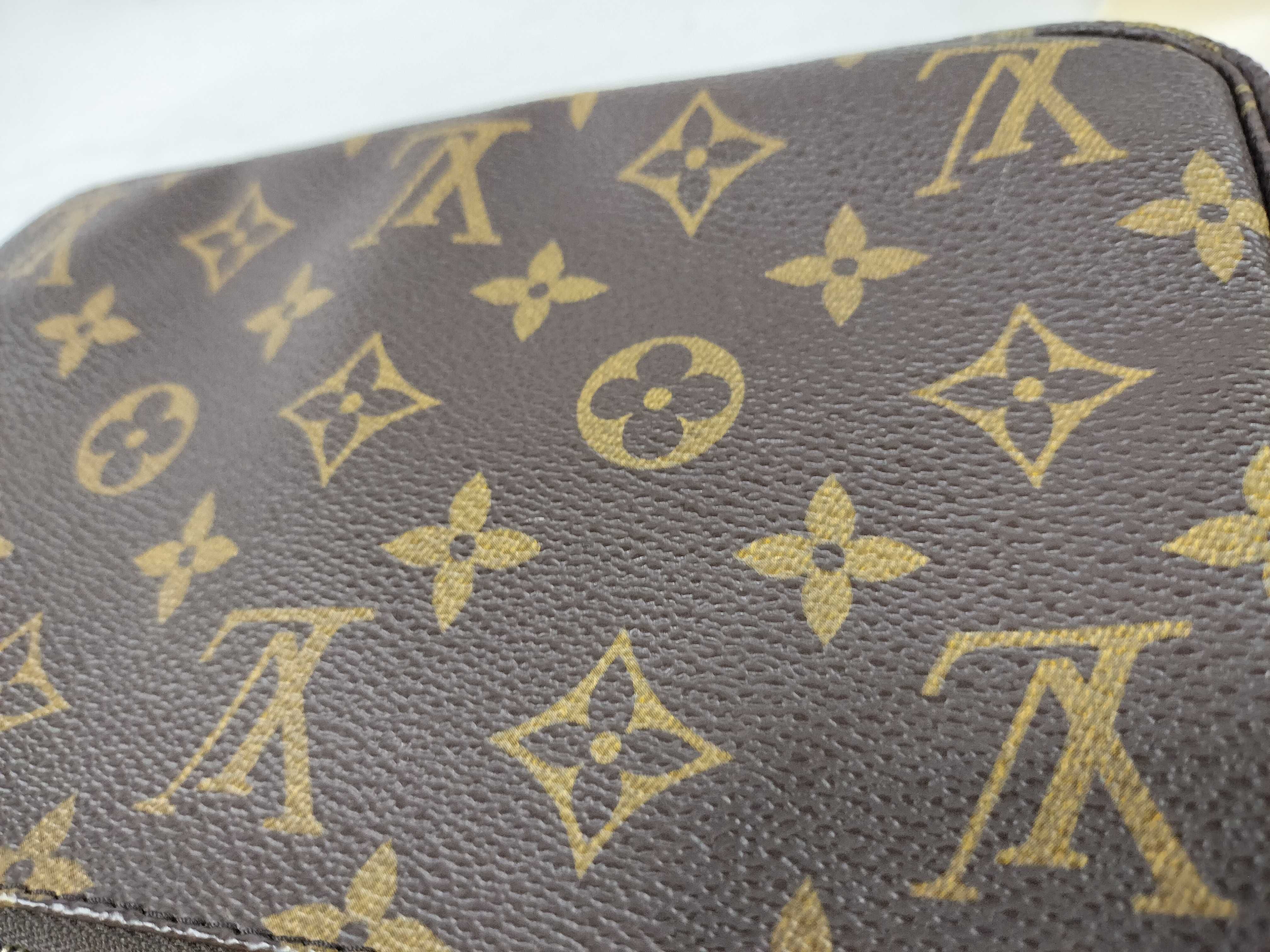 Monogram LV Pochette Accessoires Handbag — view 14