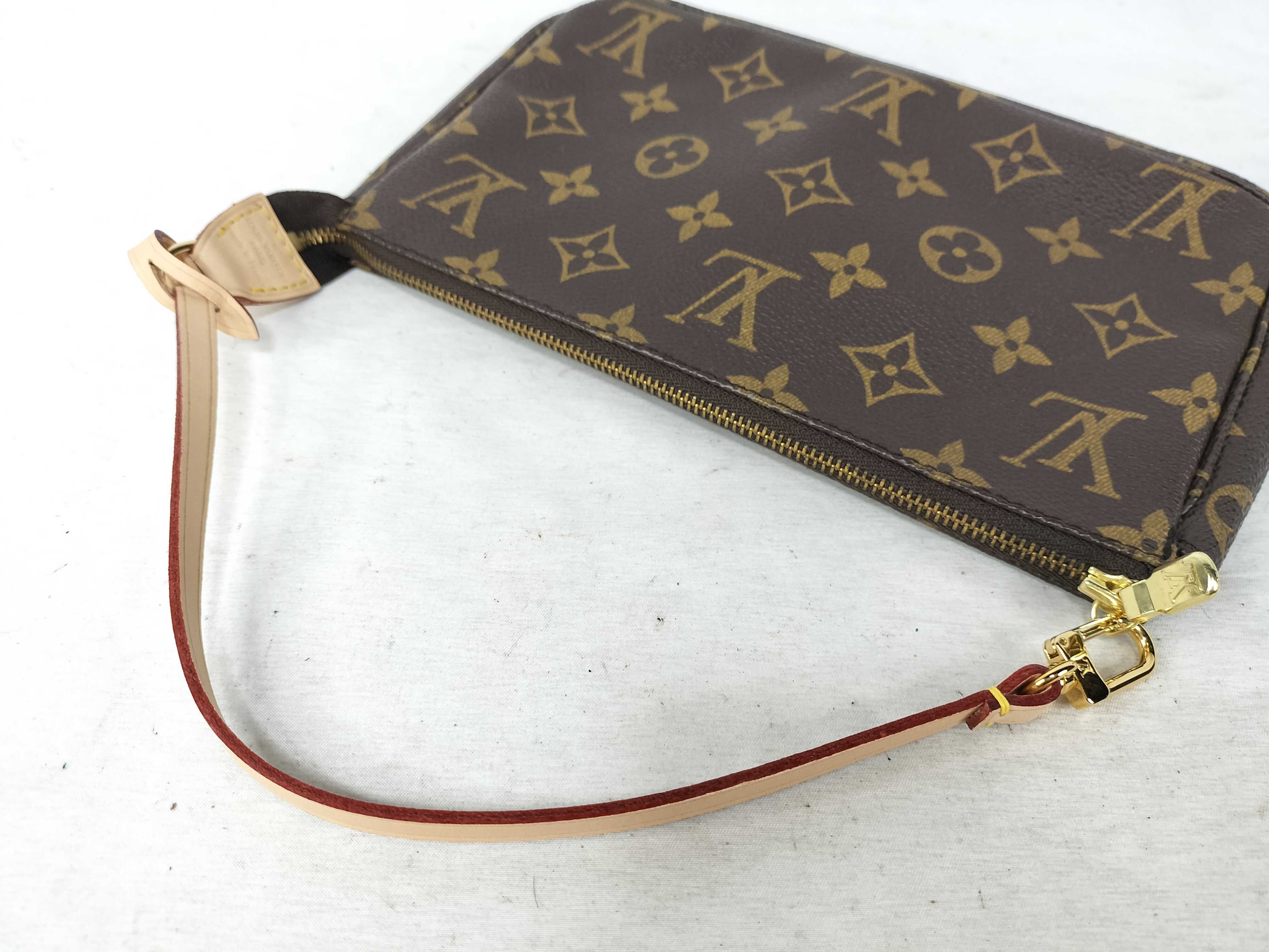 Monogram LV Pochette Accessoires Handbag — view 3