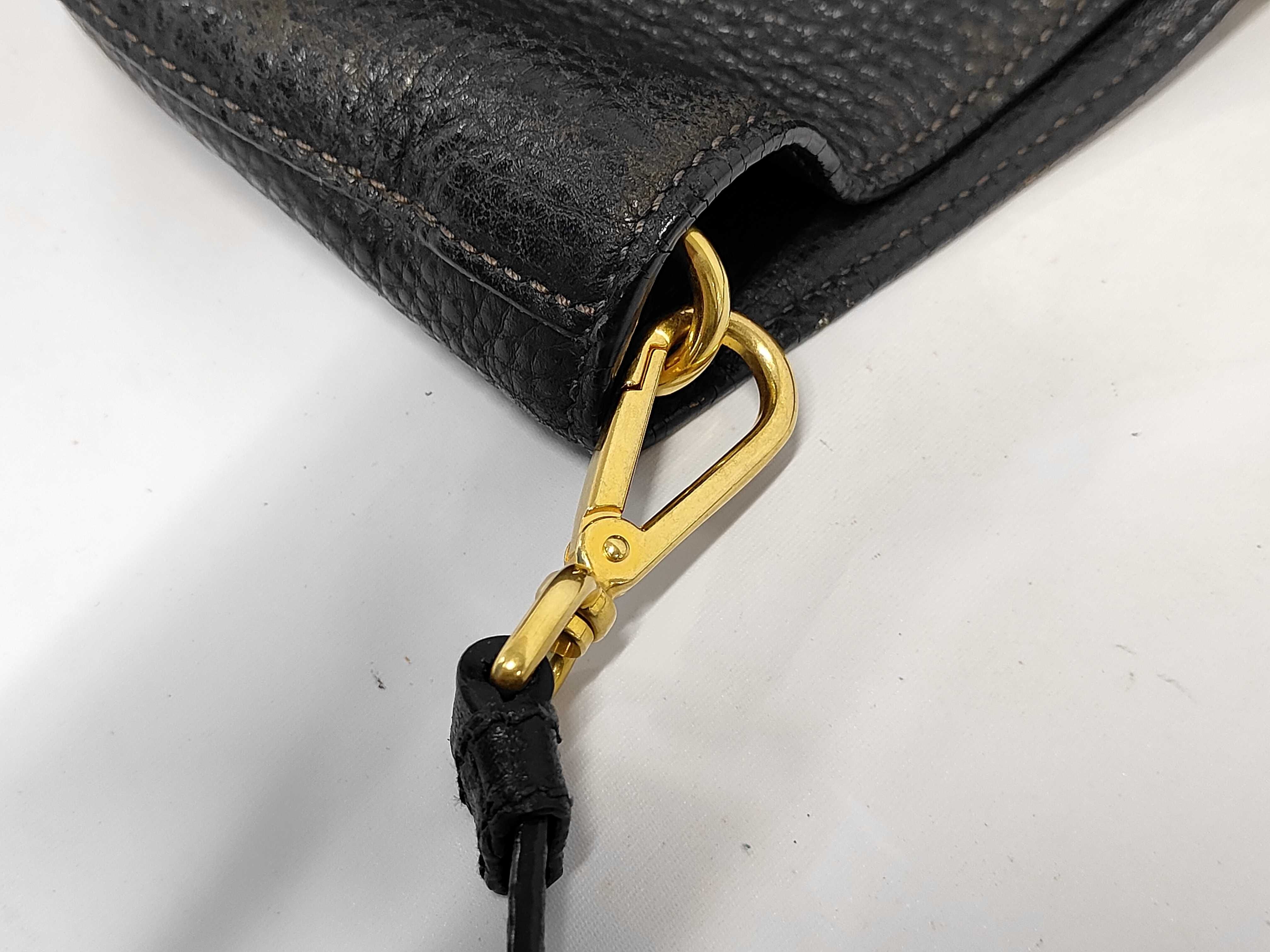 Vitello Daino 2-Way Leather Black Bag — view 8