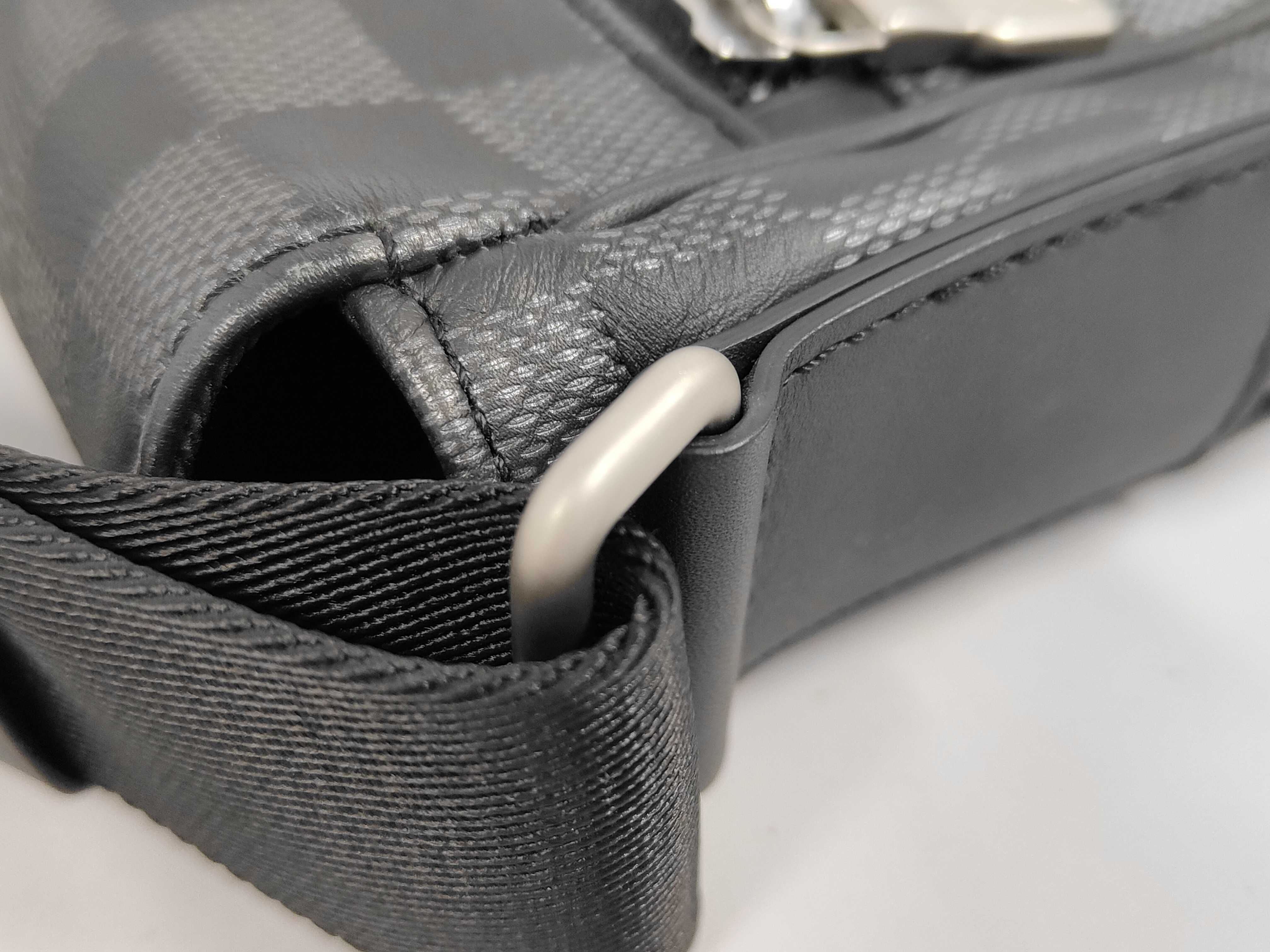 Damier Graphite Men's Shoulder Bag — view 6