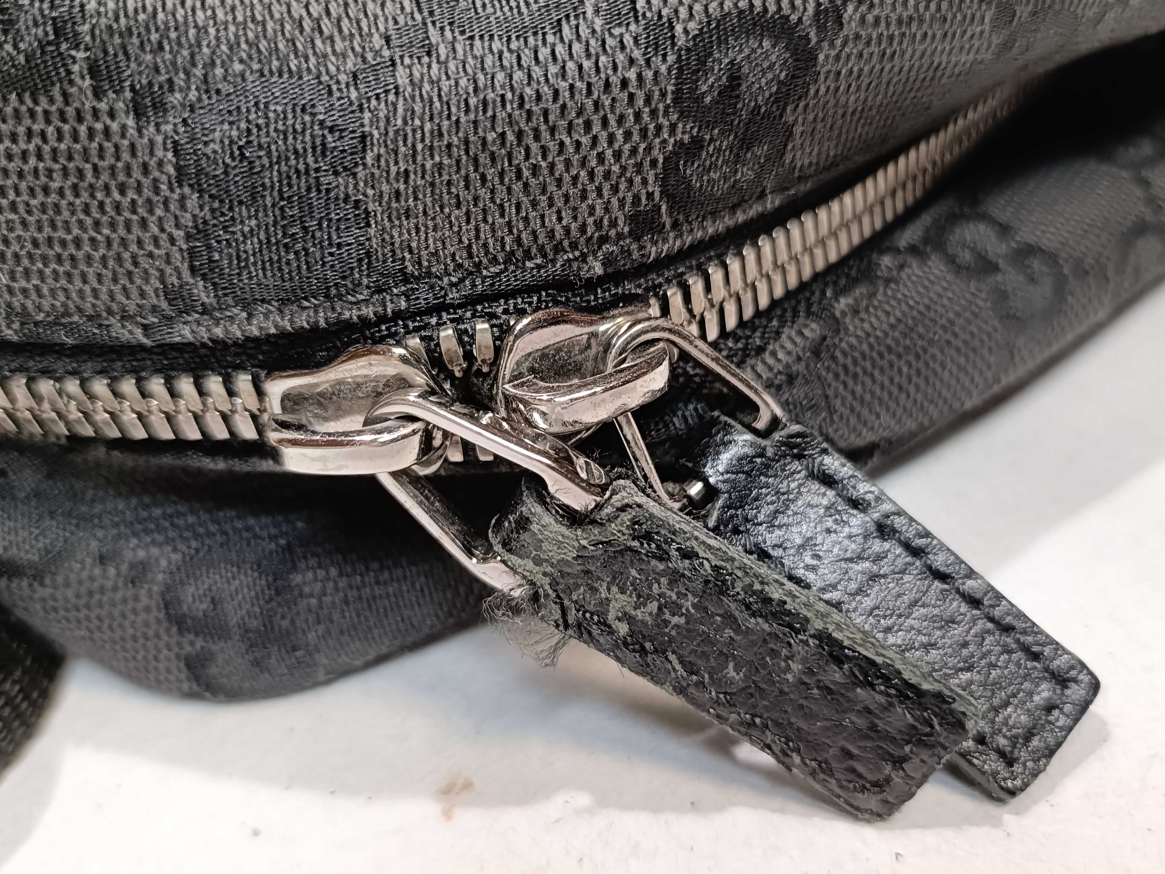 GG Canvas 03136 Shoulder Bag — view 8