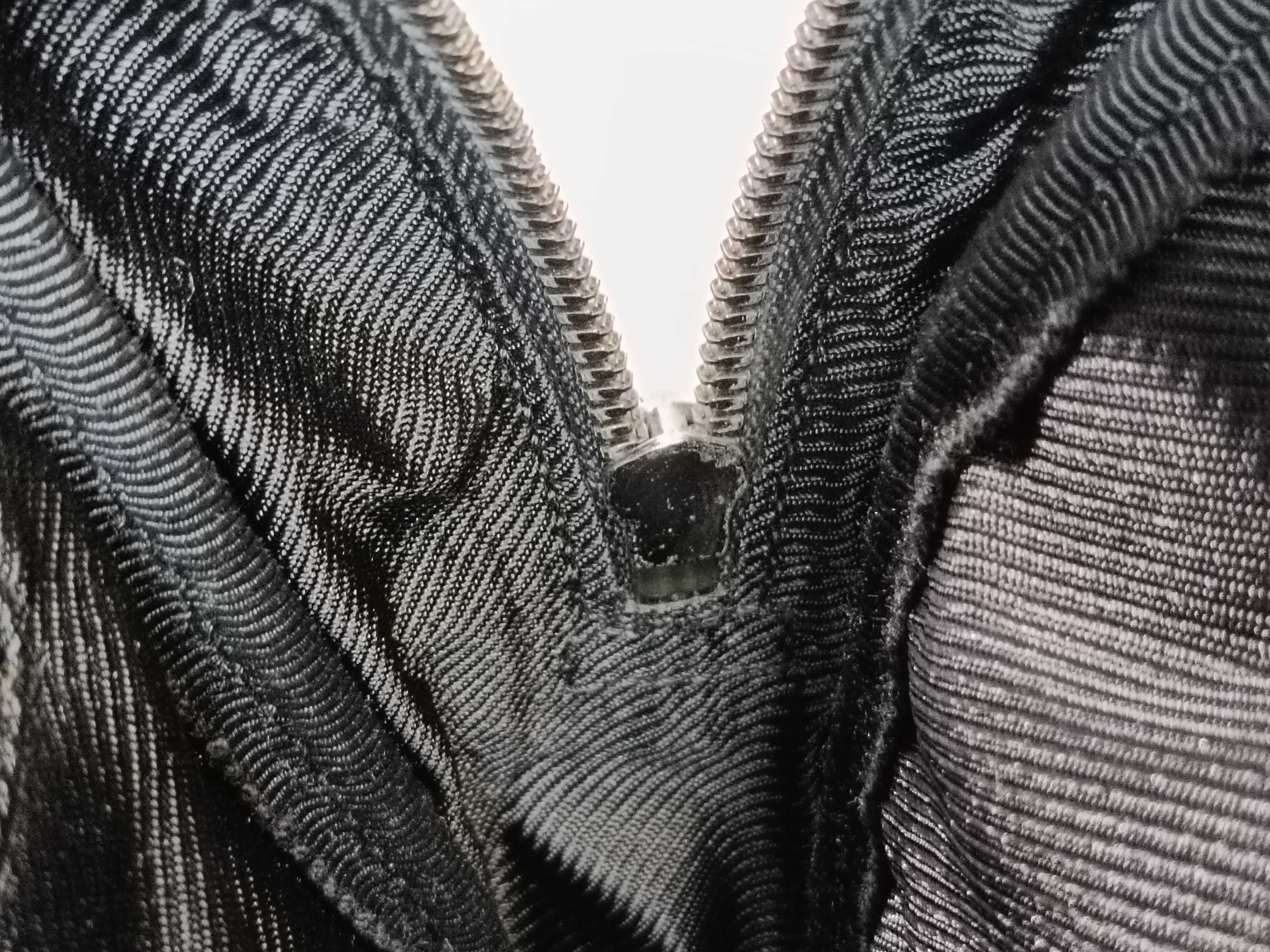 GG Canvas 03136 Shoulder Bag — view 10