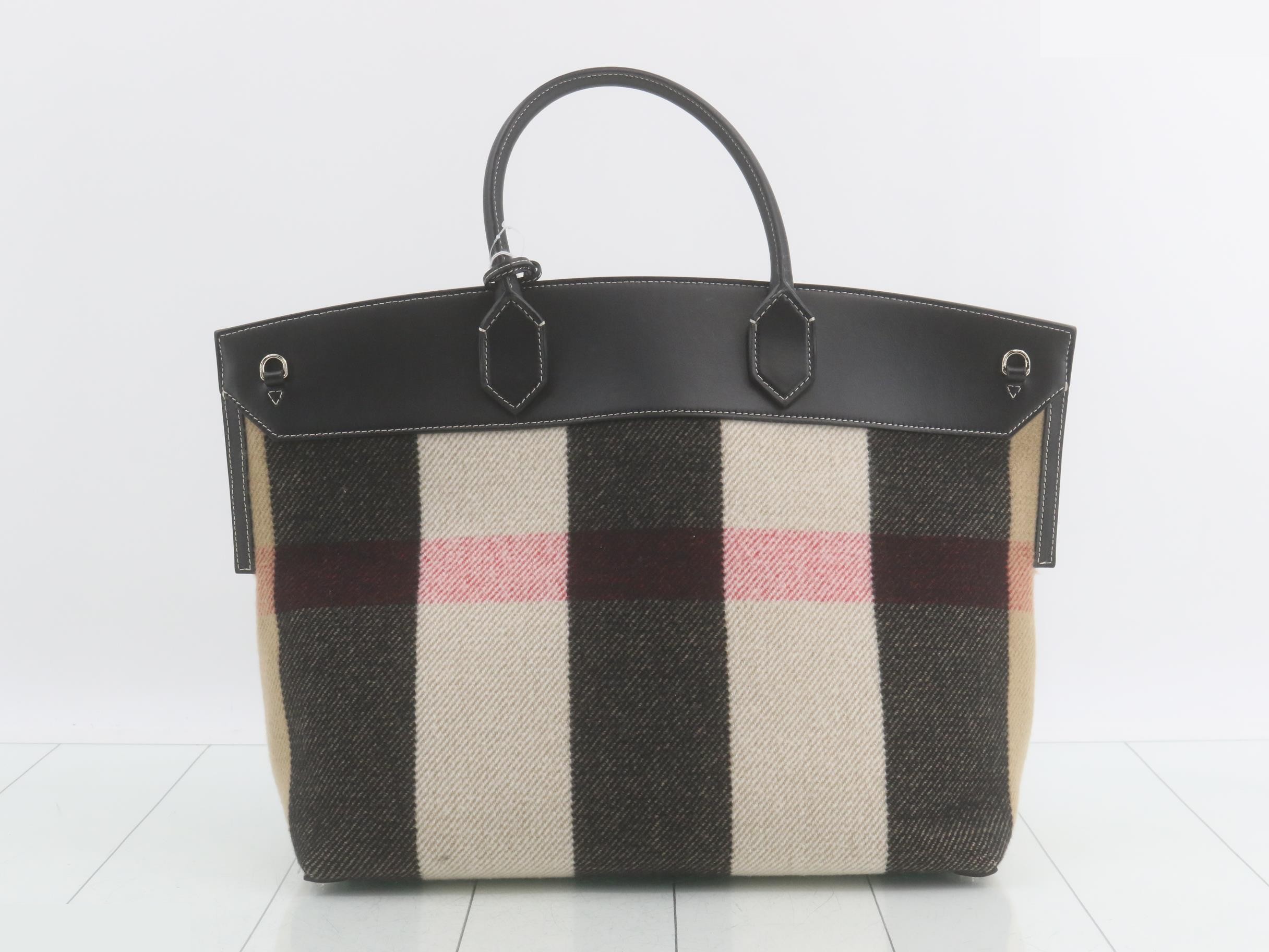 handbag — view 2