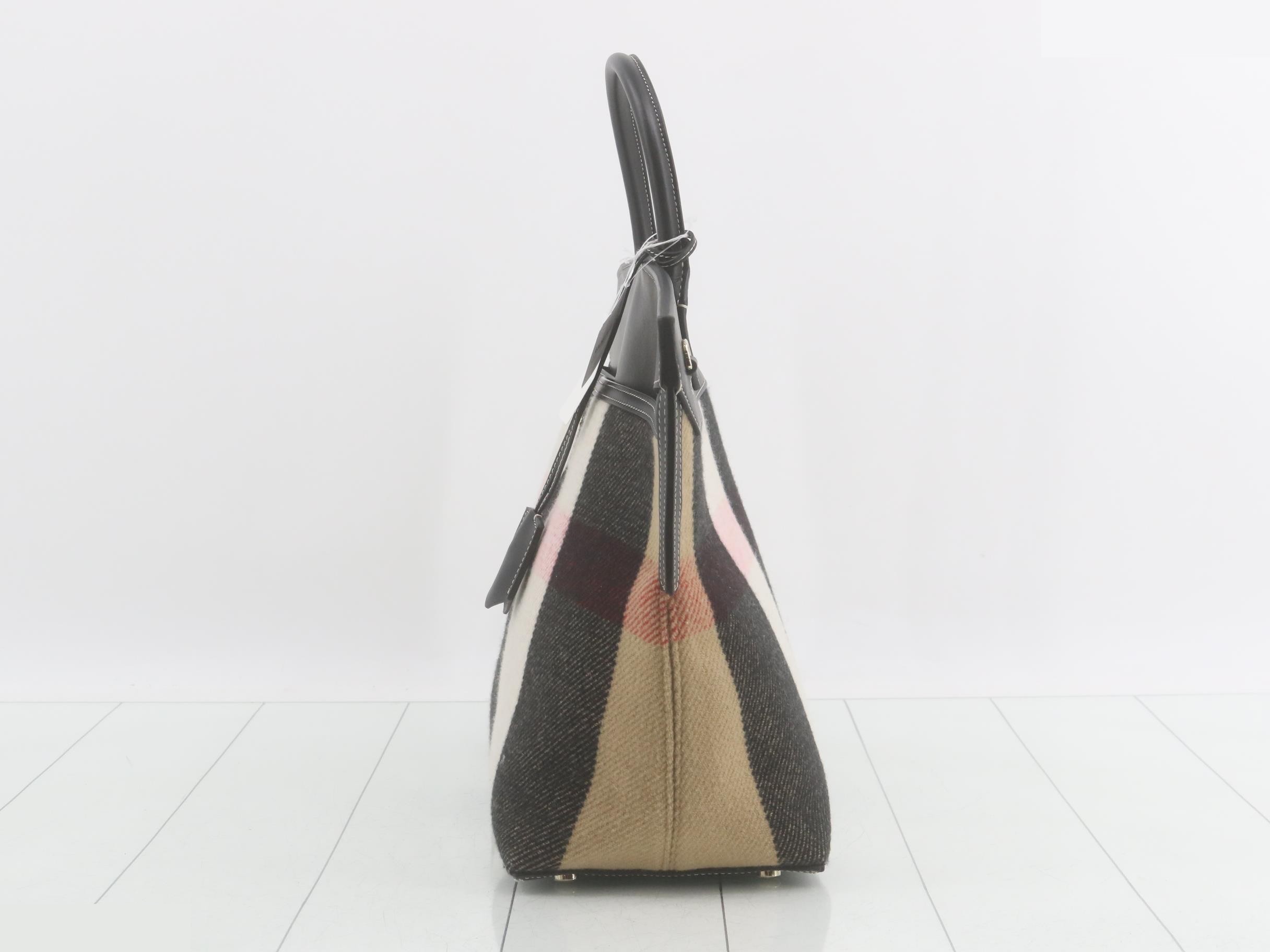 handbag — view 3