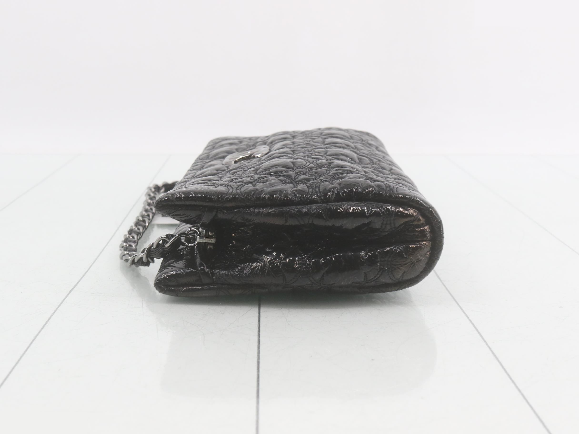 Flower Stitch Patent Leather Chain Shoulder Bag - Black — view 4