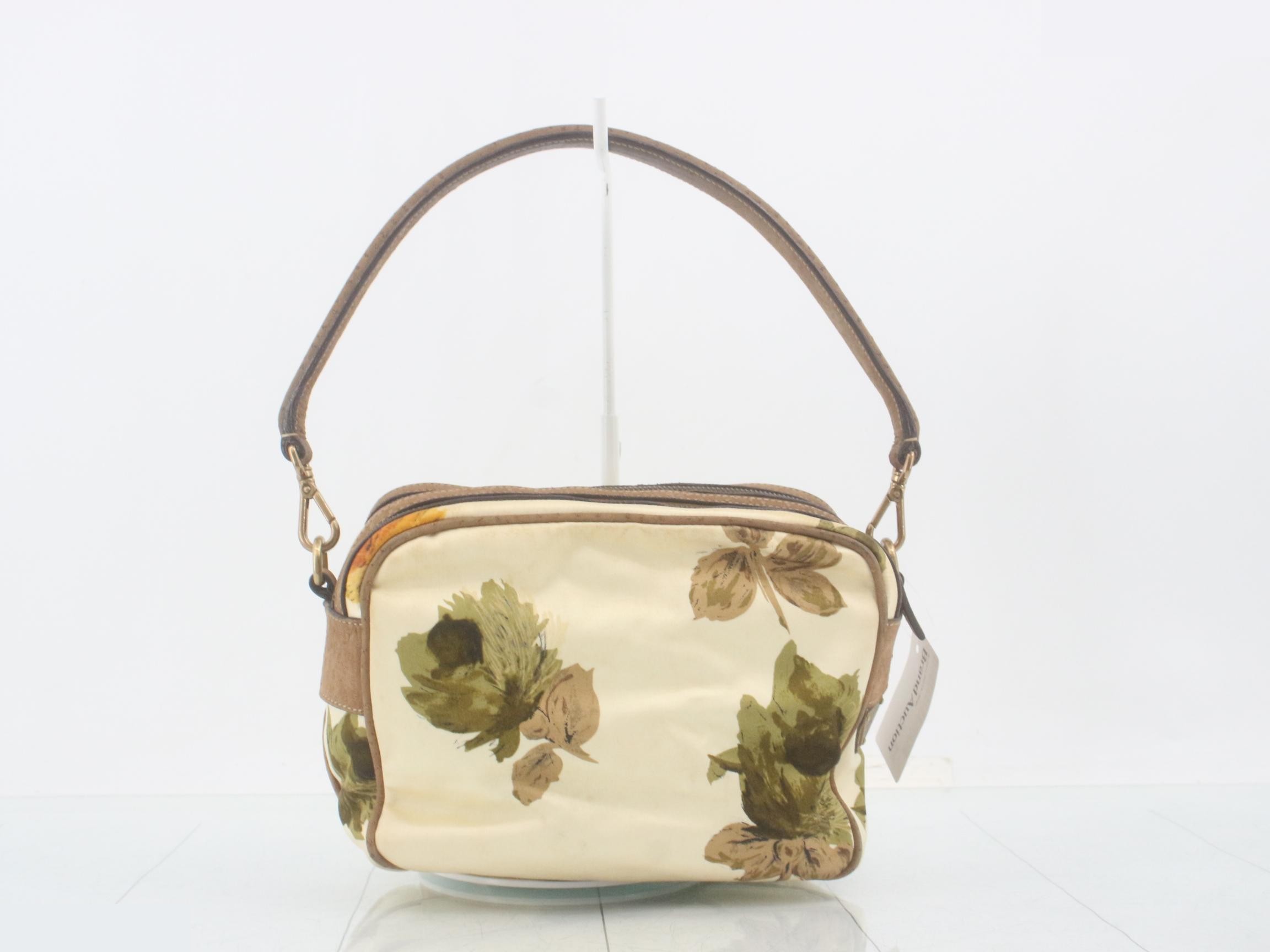 One-shoulder floral print — view 2