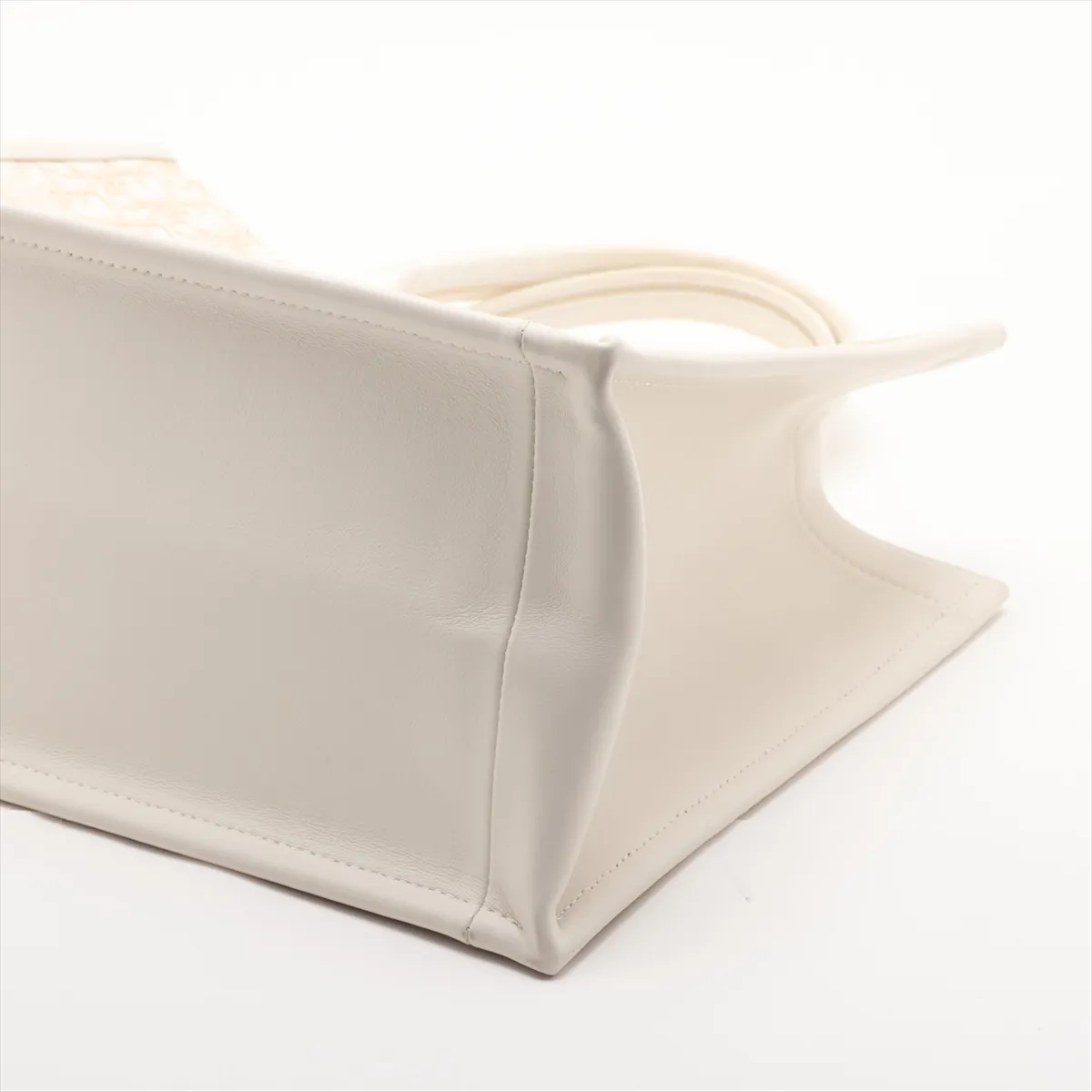 Oblique Book Tote Medium Canvas x Leather 2-Way Handbag White Lucky Star — view 3