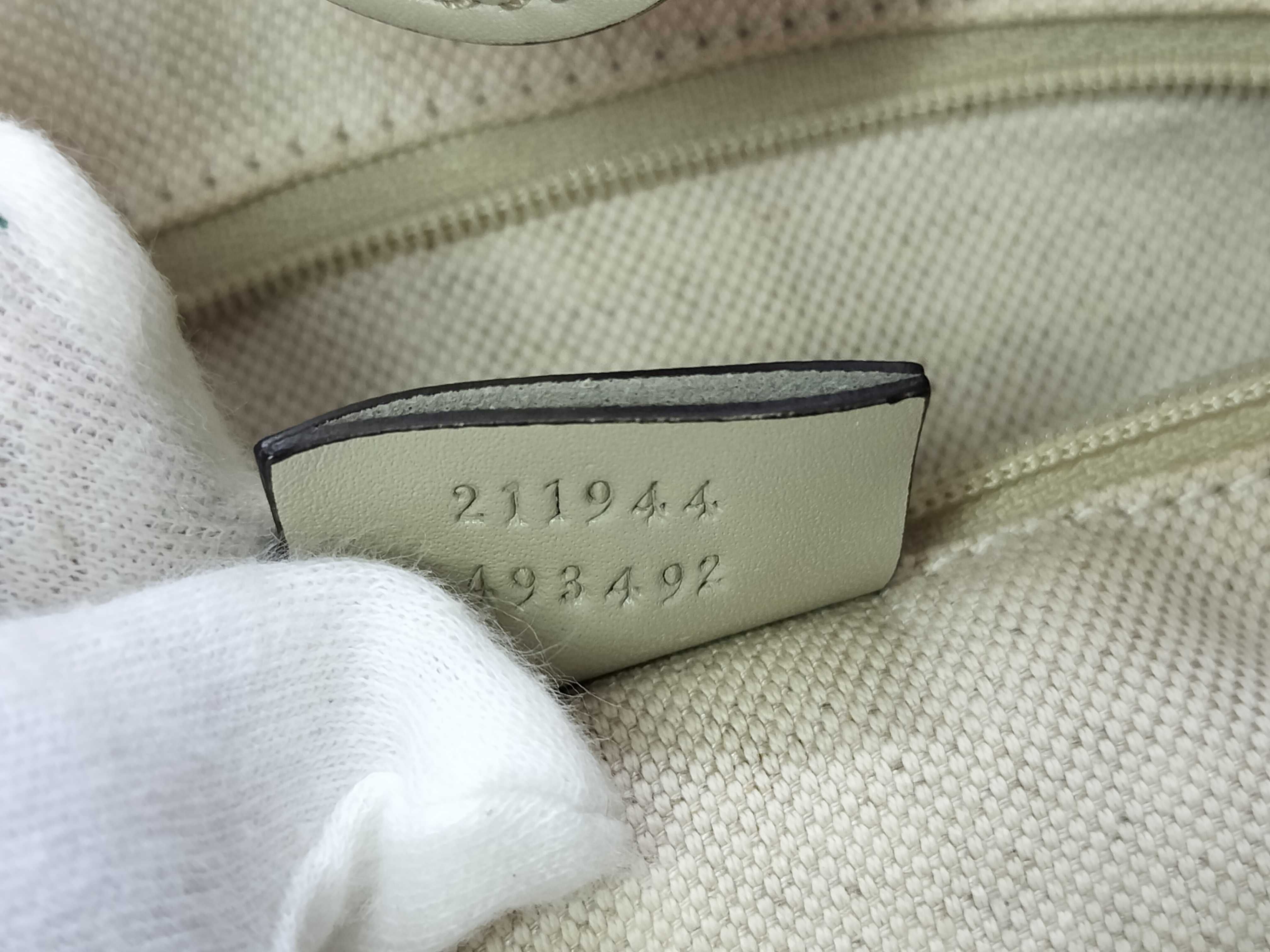 GG Canvas Gucci Diamante Sukey 211944 Canvas x Leather Handbag Beige Handbag — view 9