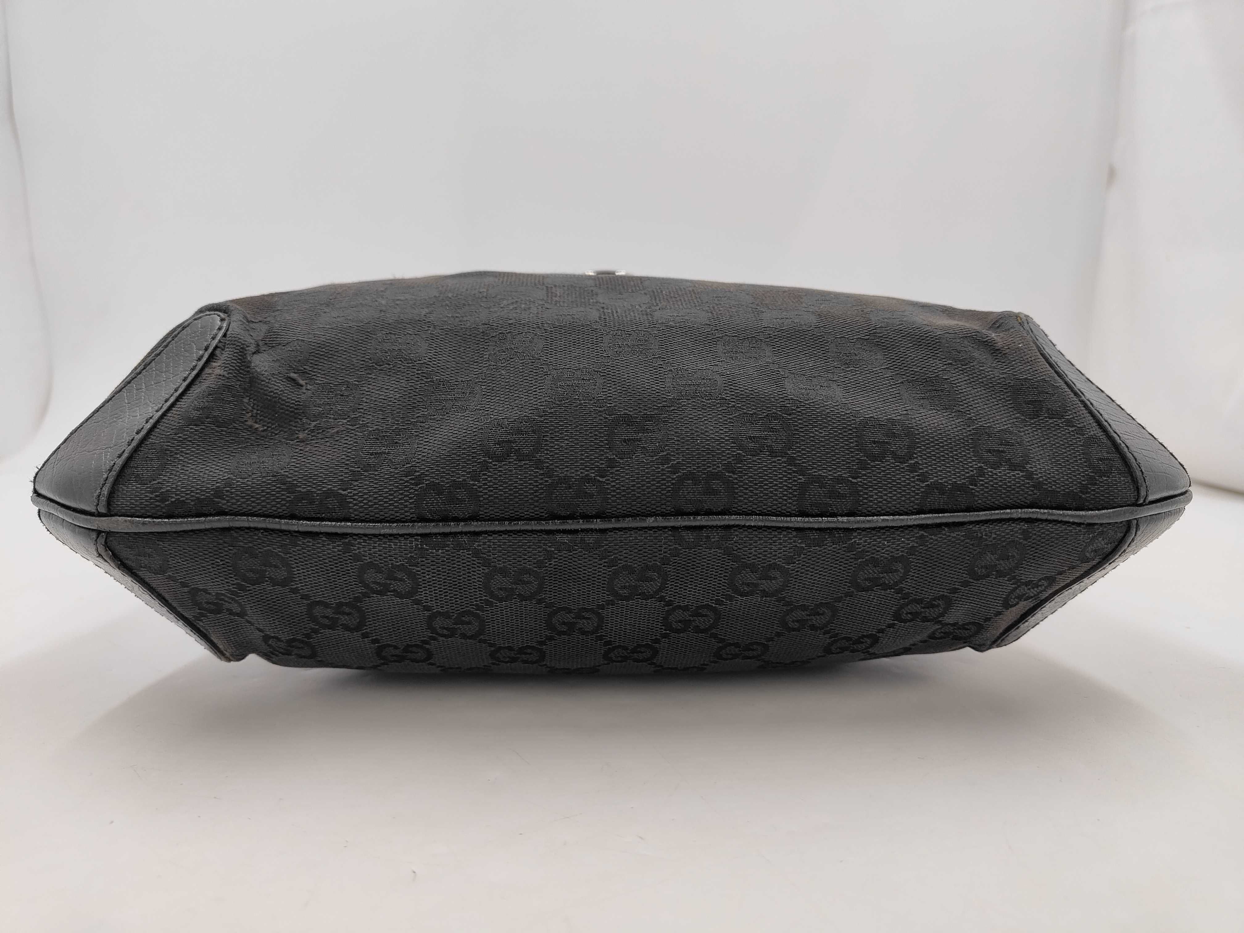 Horsebit GG Canvas Black Shoulder Bag 114890 — view 3