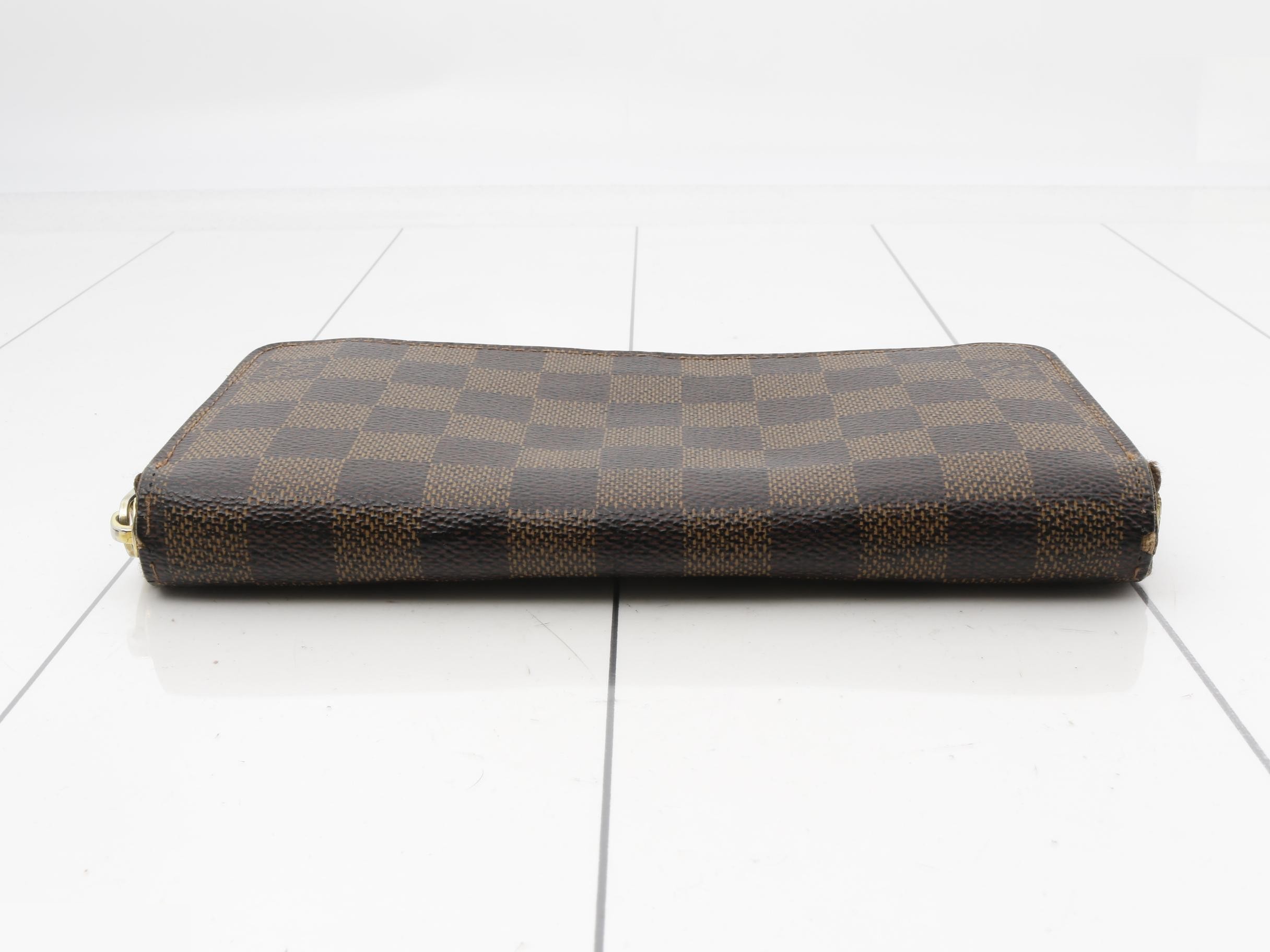 Zippy Wallet — view 3