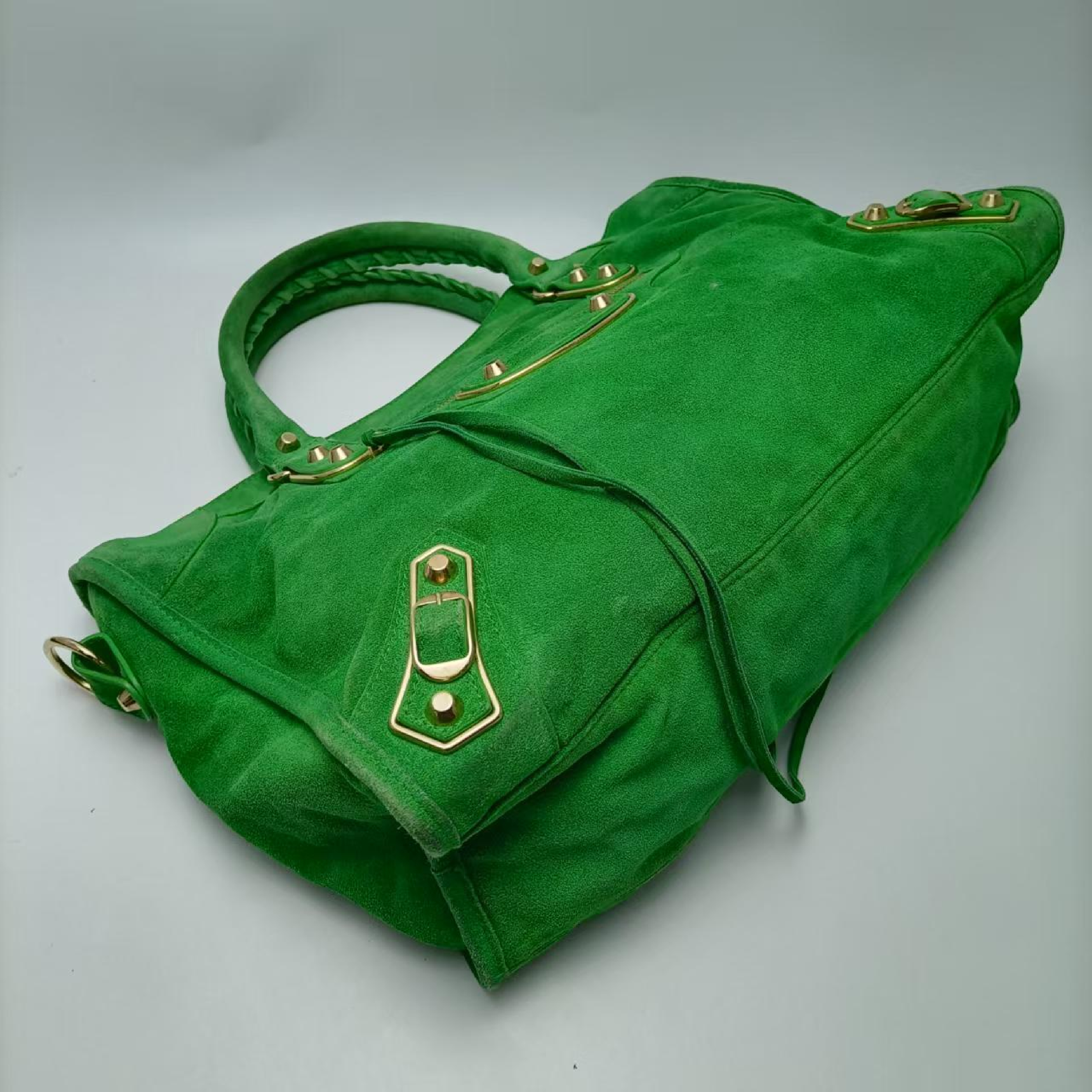 Classic City Leather Shoulder Bag 2WAY Shoulder Bag — view 5