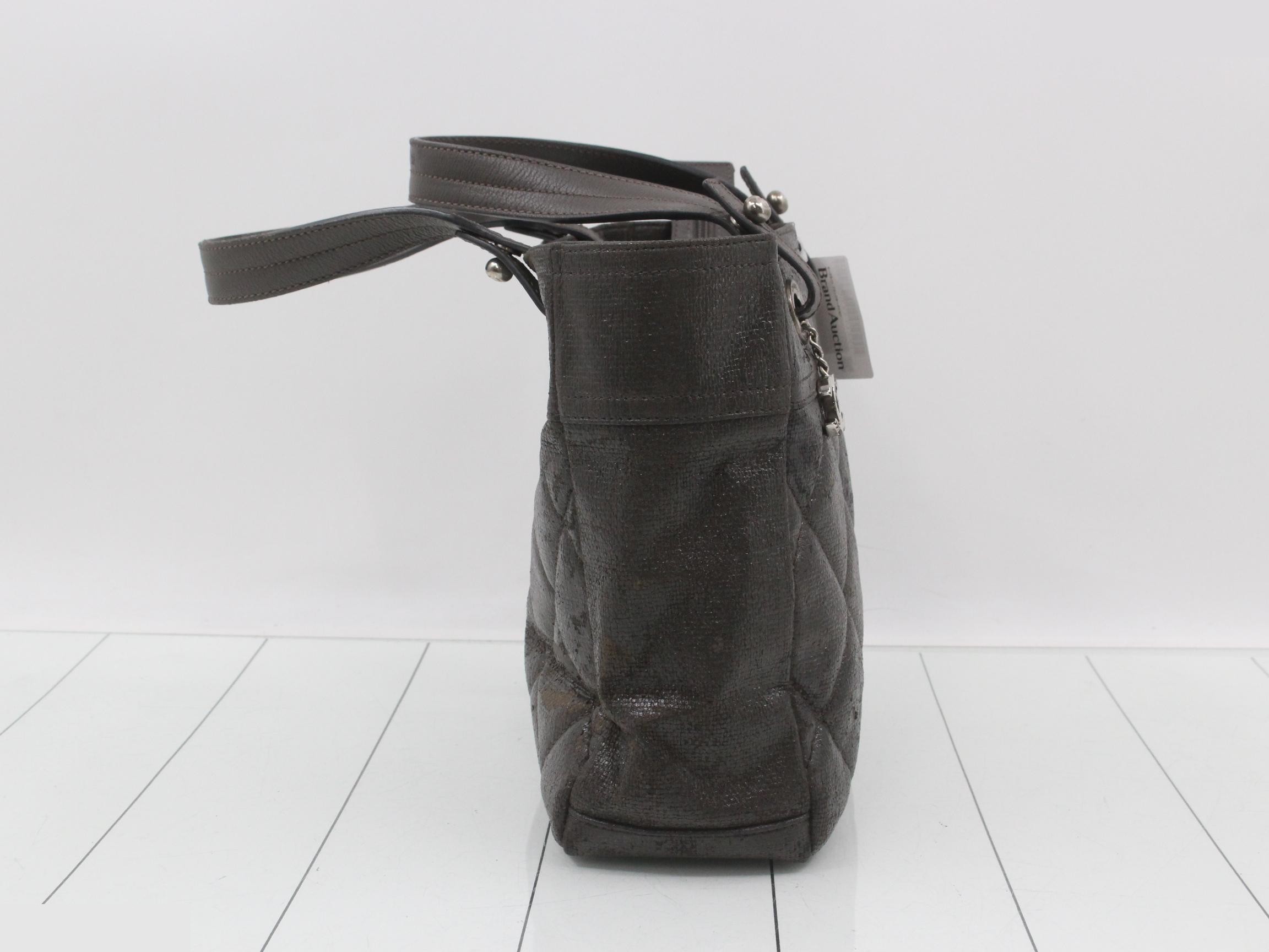 handbag — view 4