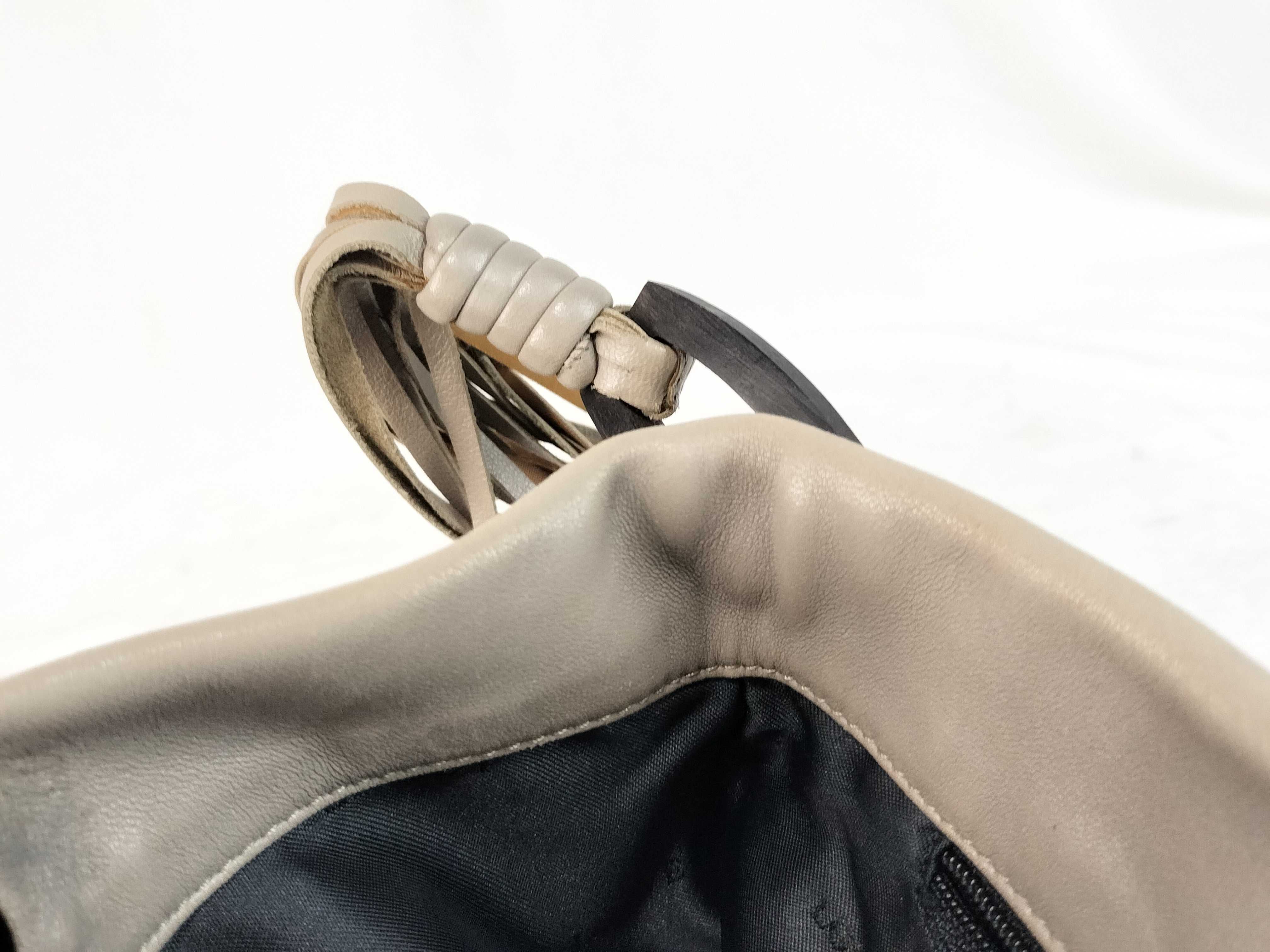 (Loewe) Semi-Shoulder Bag — view 8