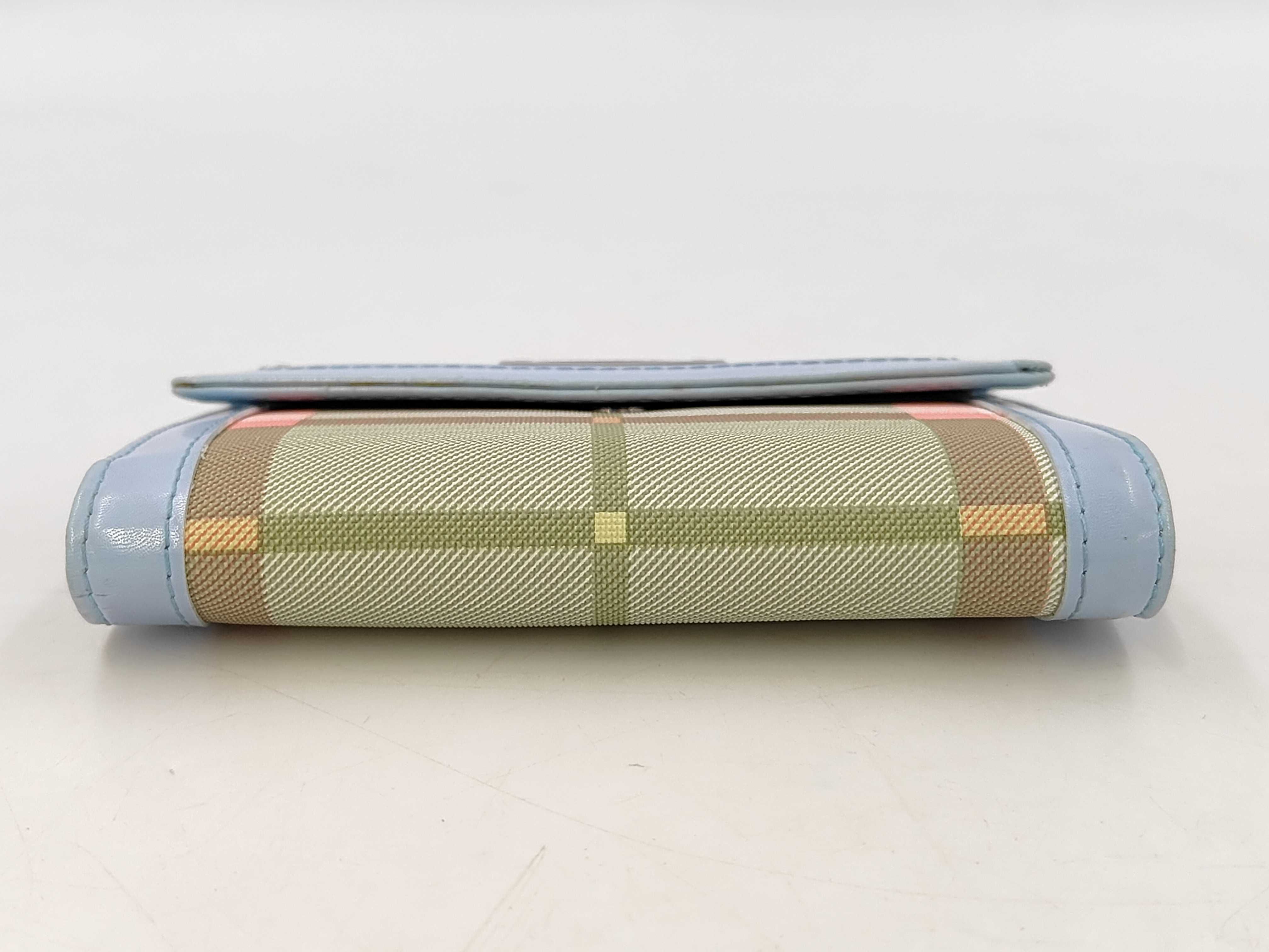 wallet — view 3