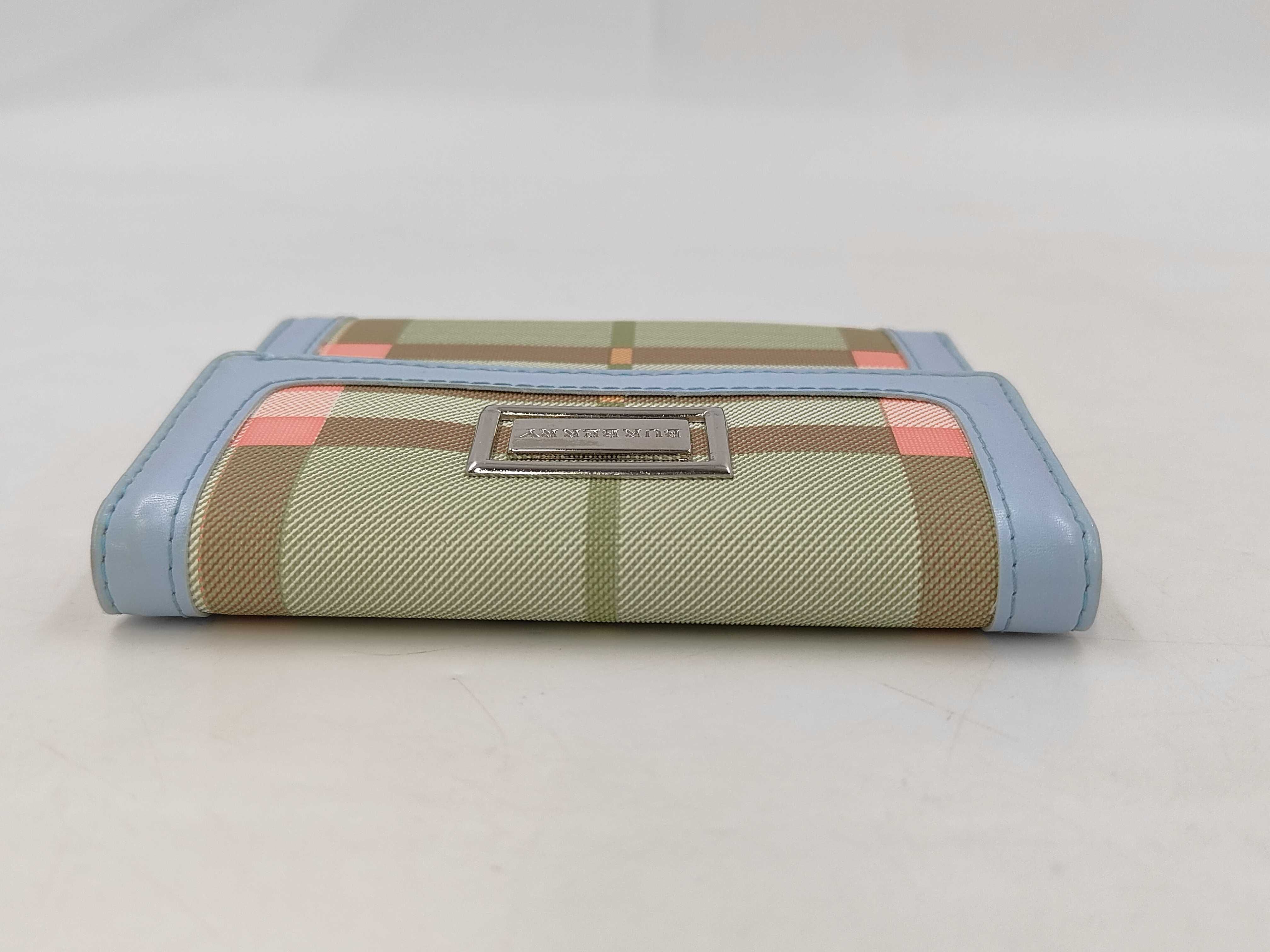 wallet — view 6
