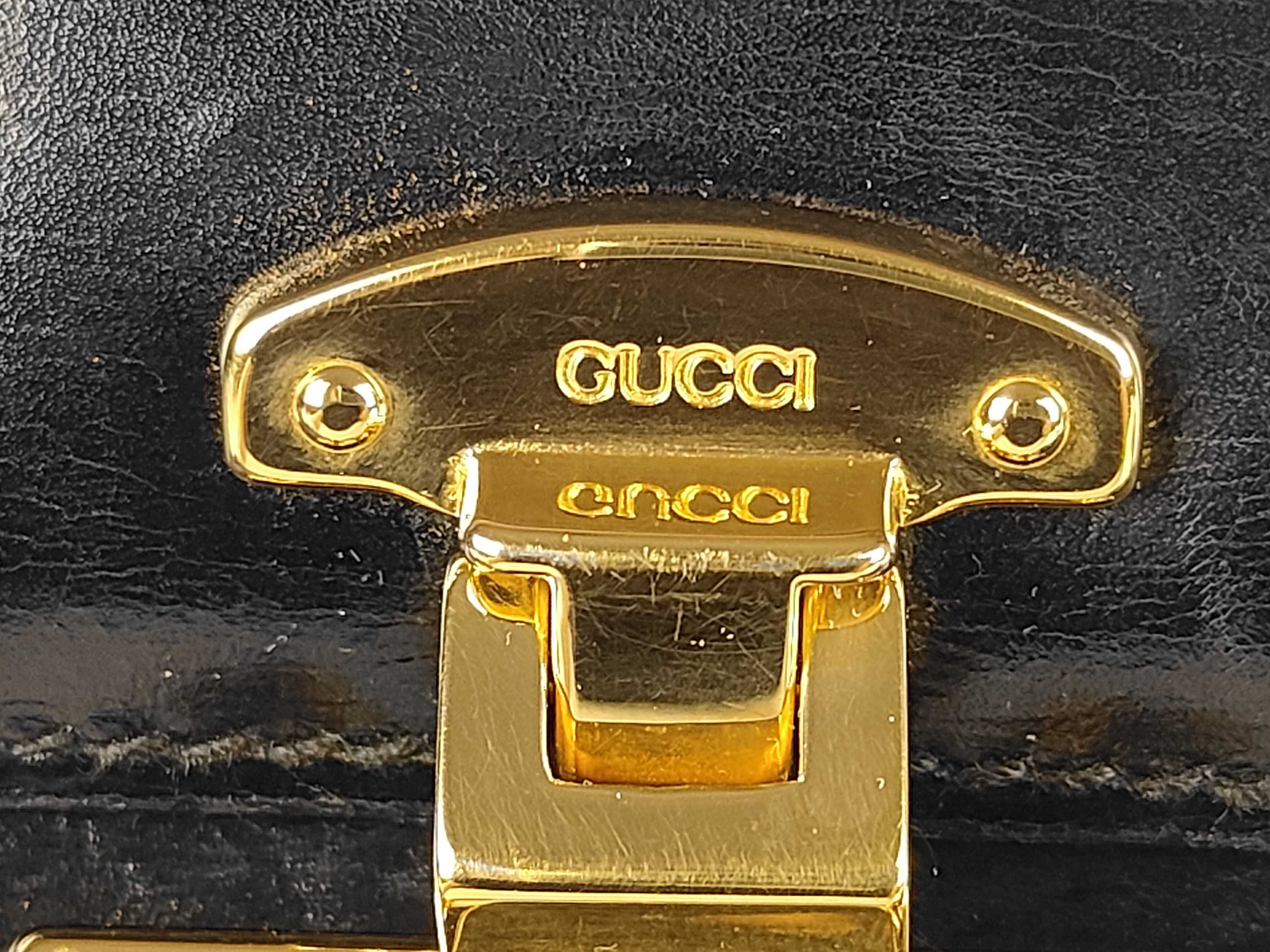 Vintage Lady Lock Leather Handbag with Key (Black) — view 9