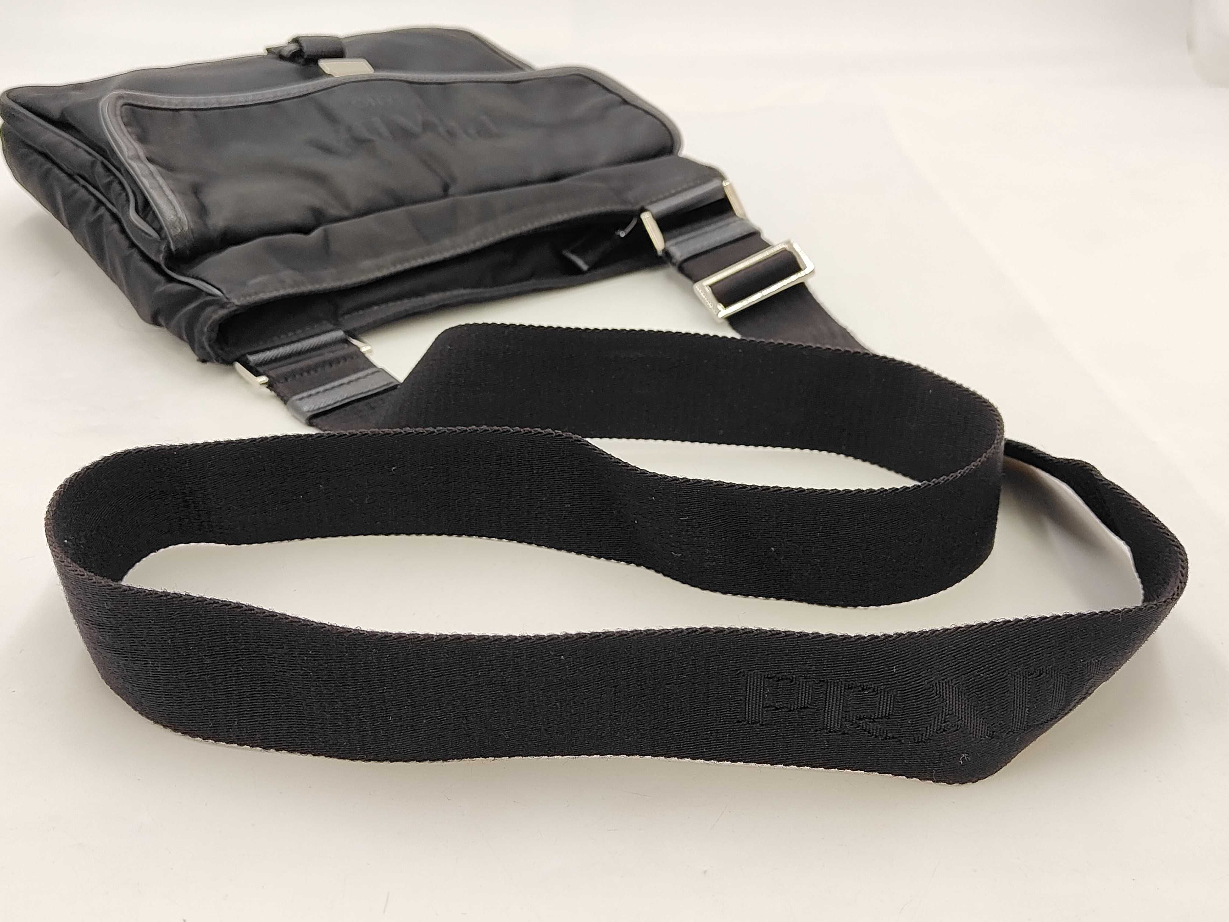 shoulder bag — view 3