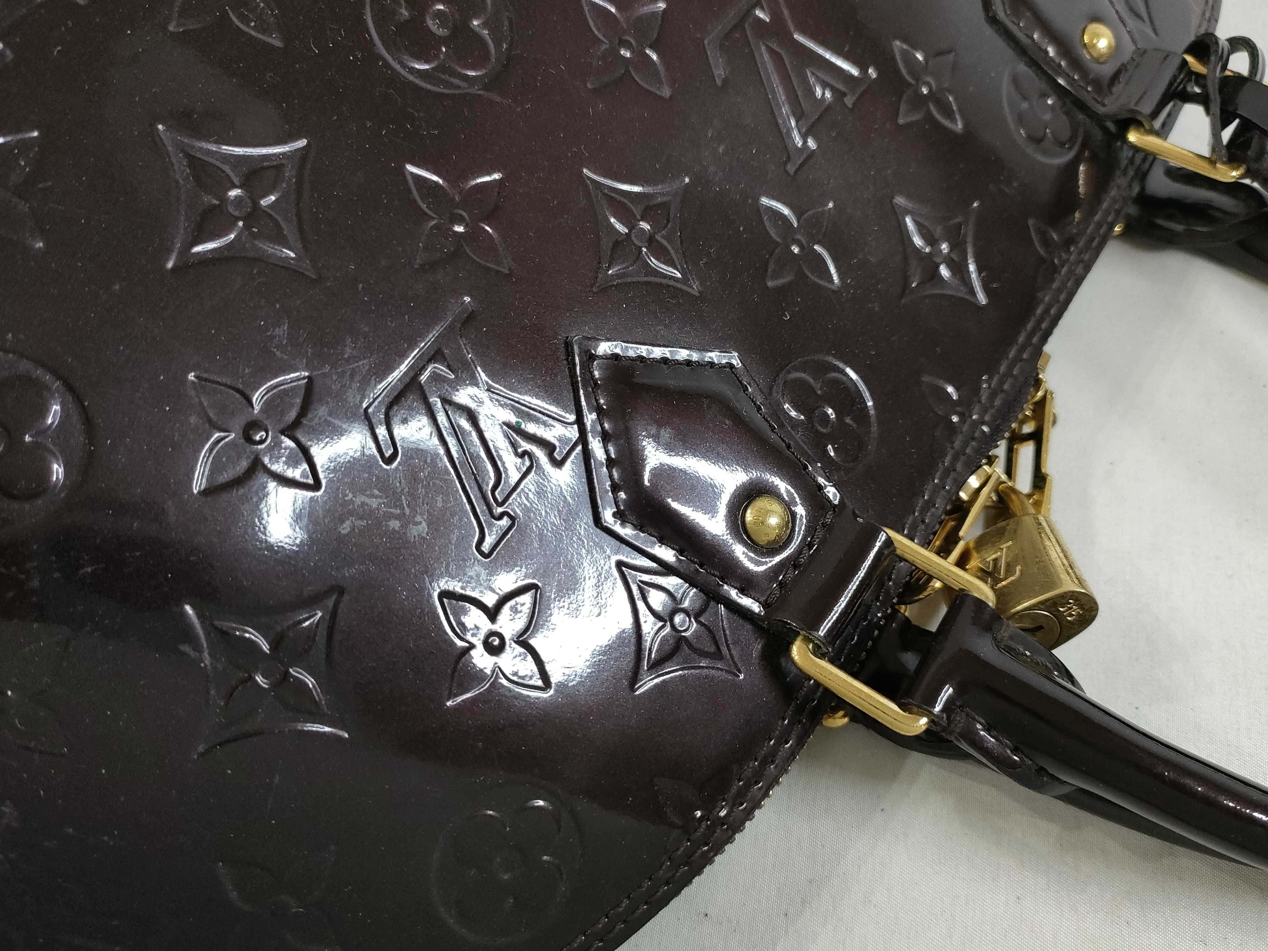 Vernis / Vernis / Alma MM / M90024 / Handbag / Enamel Handbag — view 5