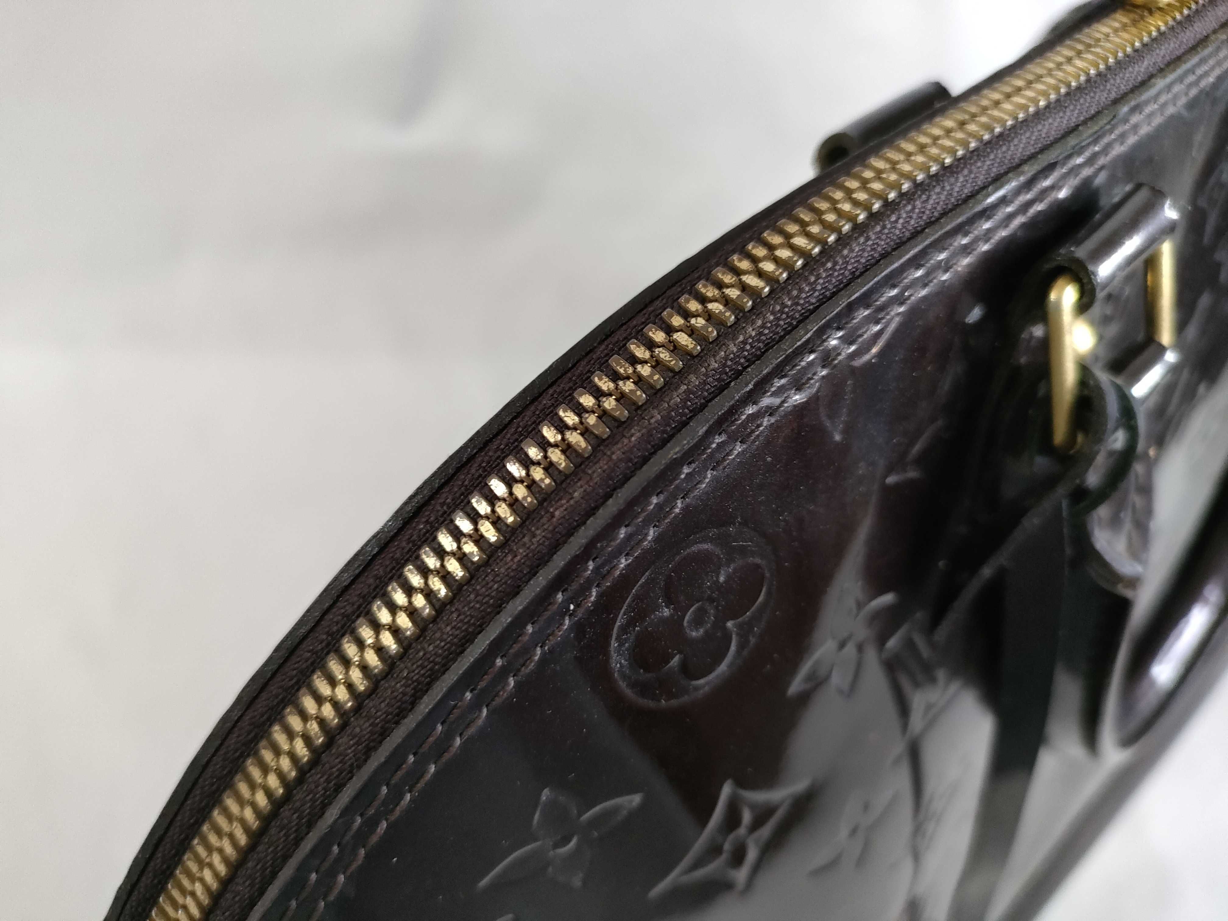 Vernis / Vernis / Alma MM / M90024 / Handbag / Enamel Handbag — view 8