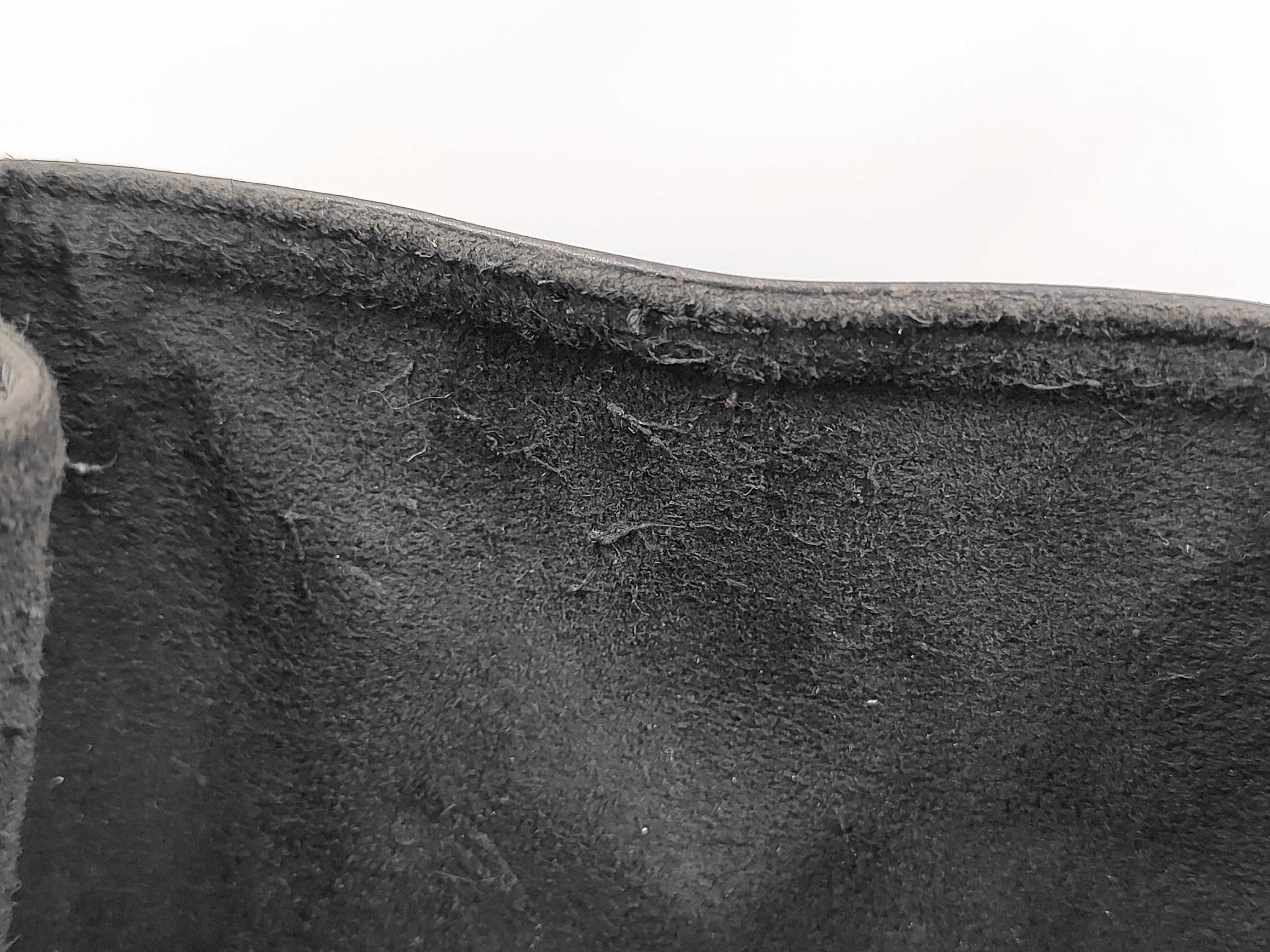Epi Sac Depaule Shoulder Bag — view 10