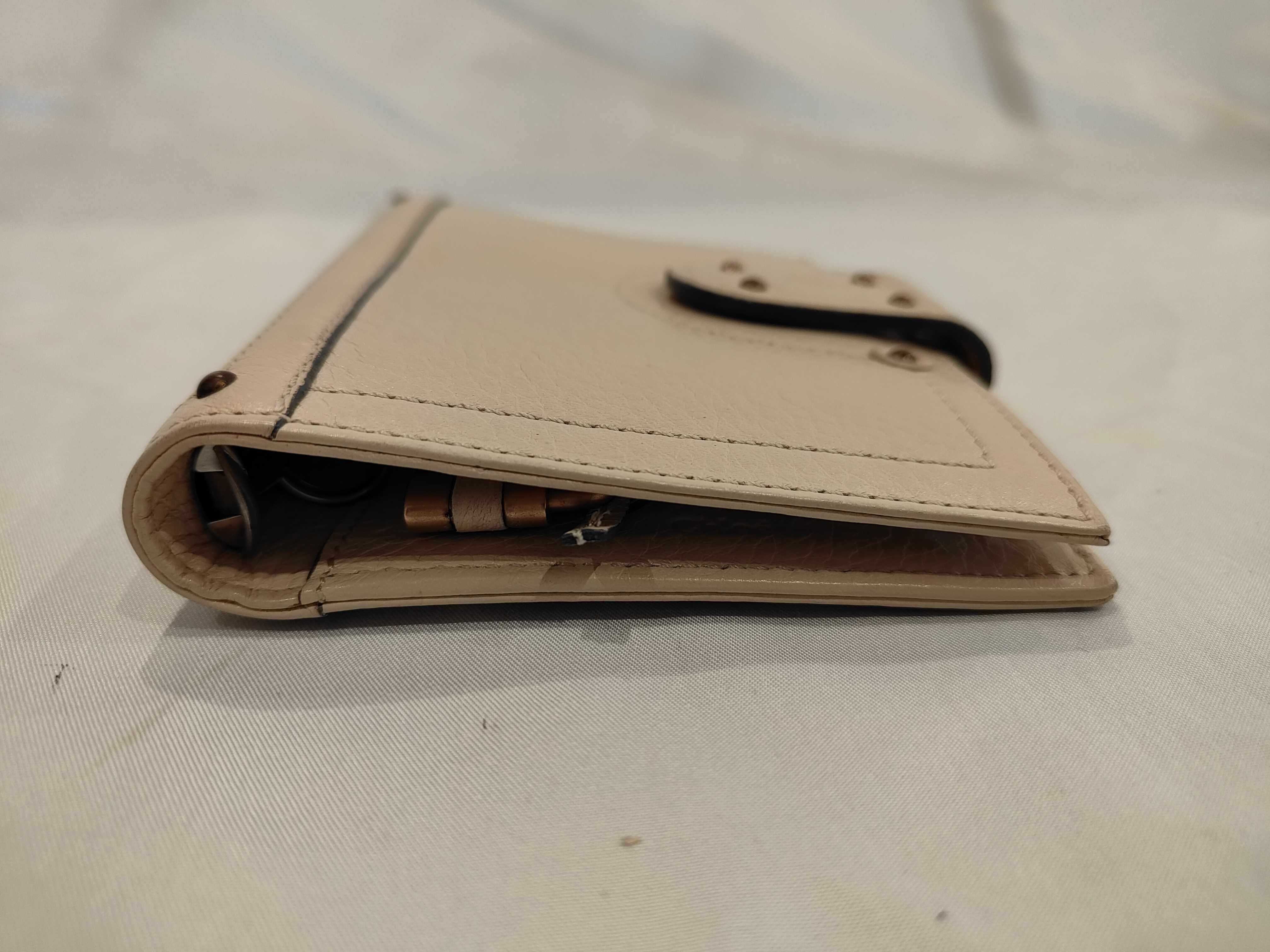 notebook cover — view 3