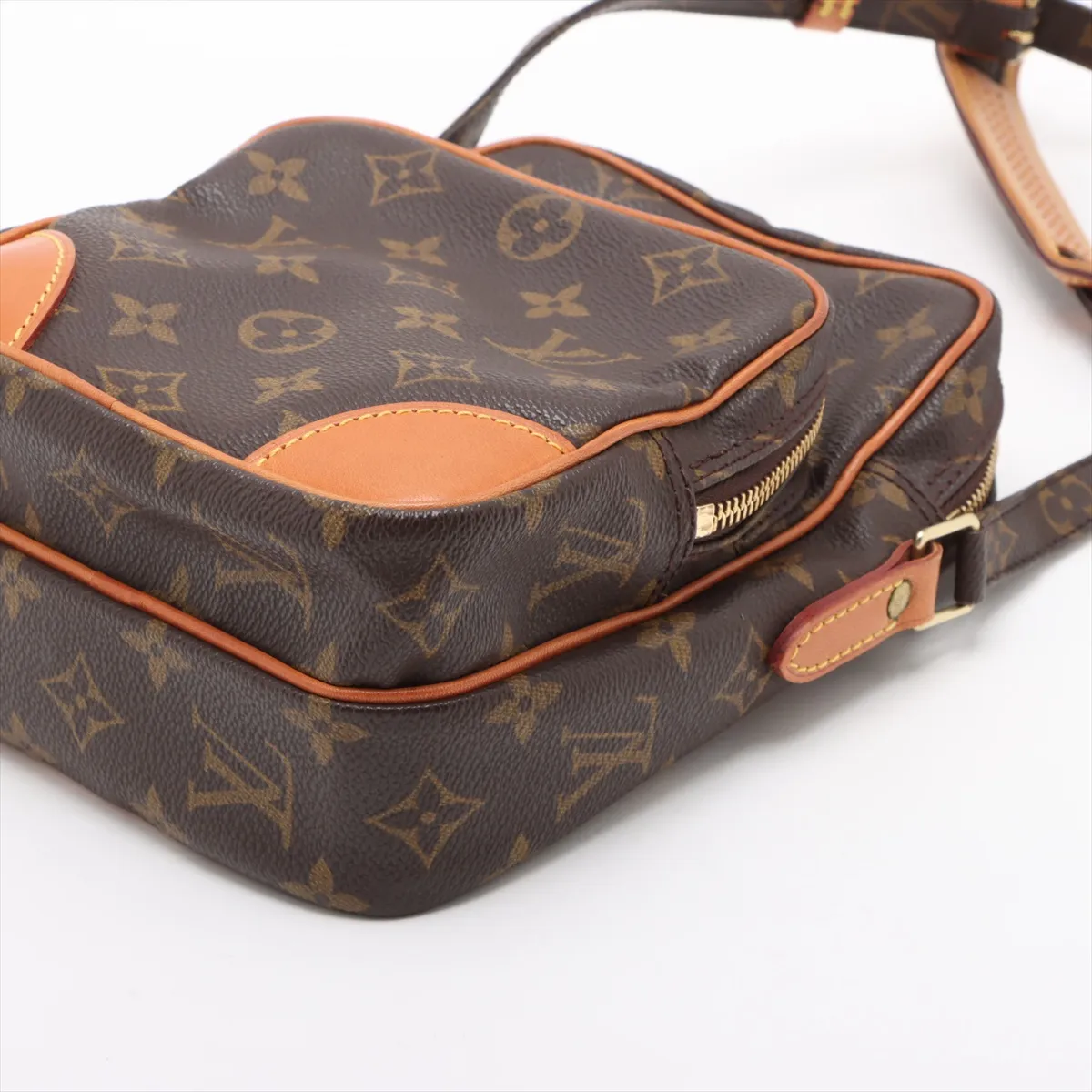 Monogram Amazon M45236 AR0030 Brown — view 3