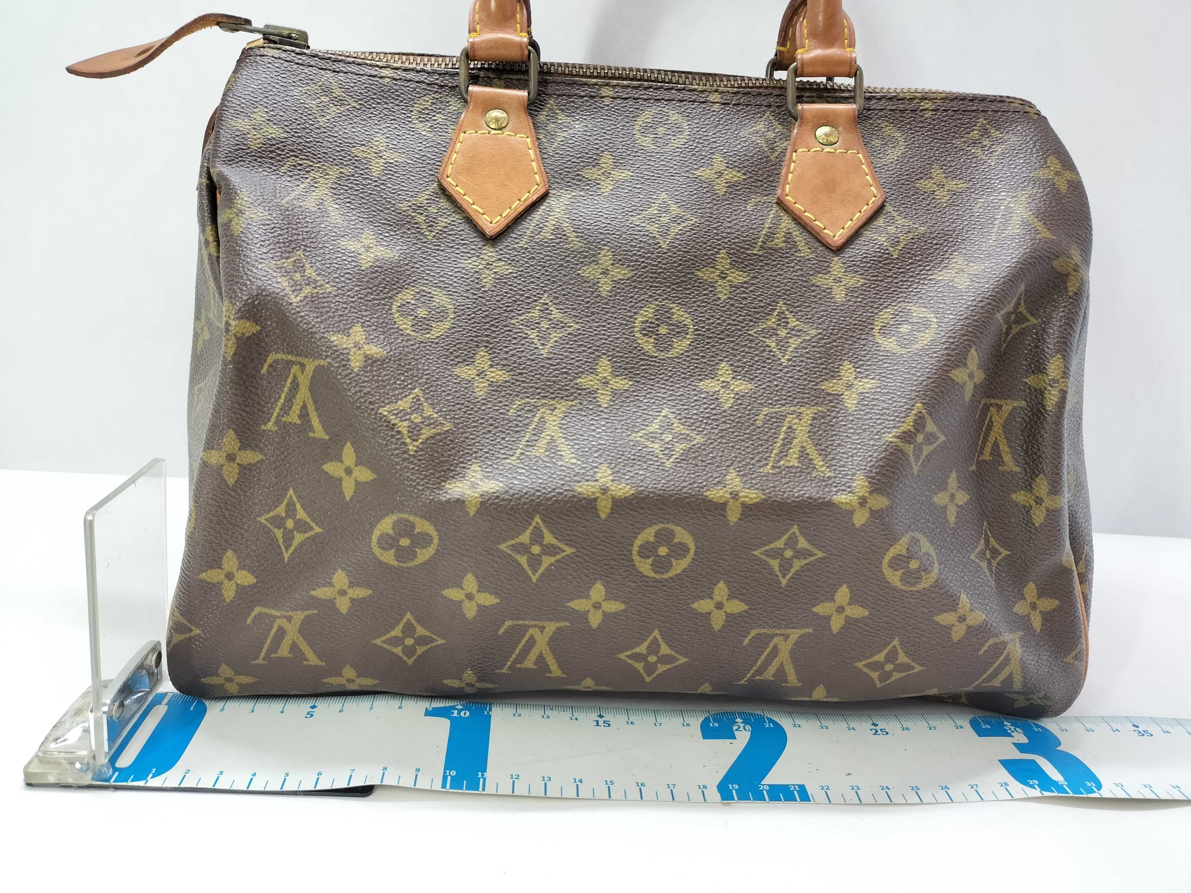 Monogram Louis Vuitton Speedy 30 Handbag — view 2