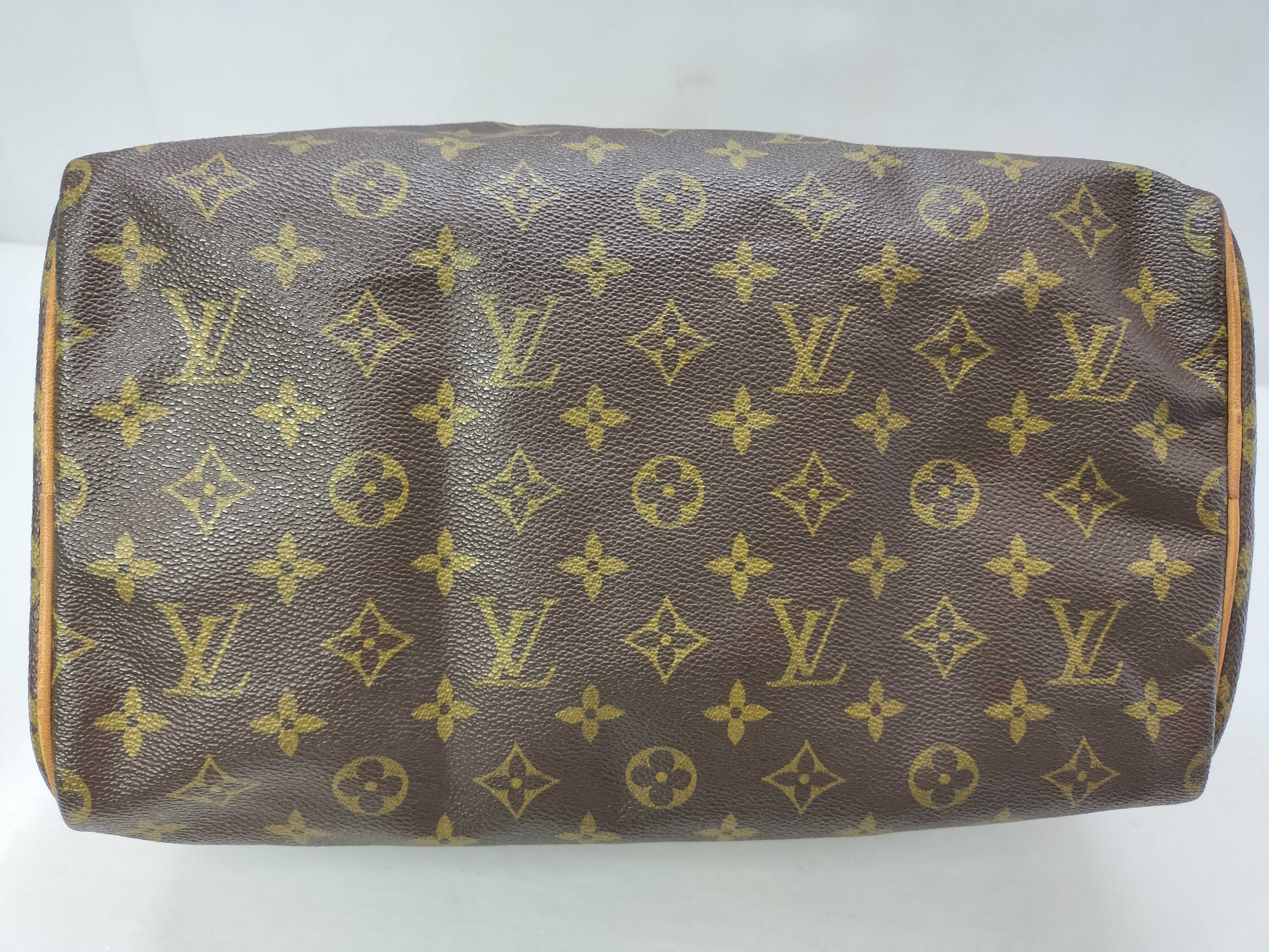 Monogram Louis Vuitton Speedy 30 Handbag — view 15