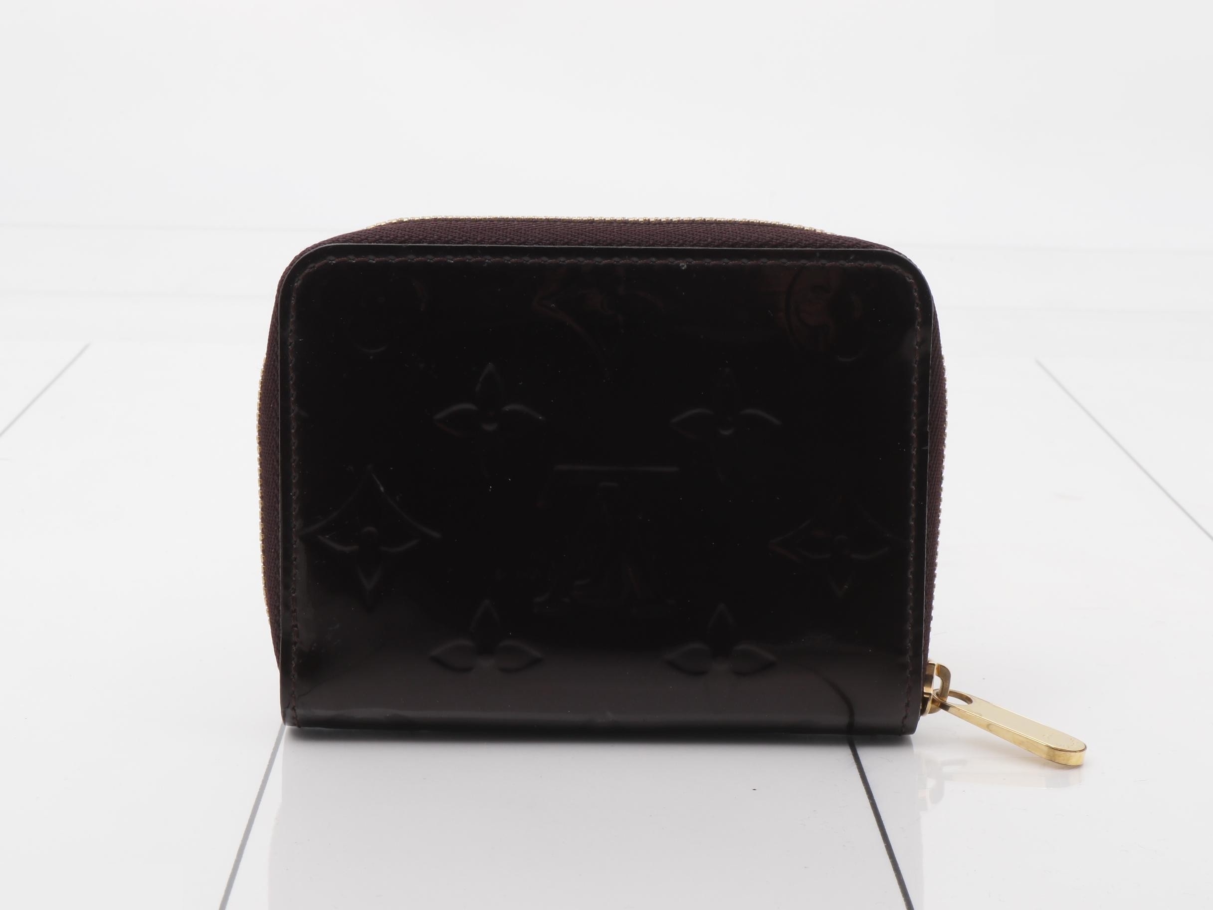 Vernis Amarante Zippy Coin Purse Mini Wallet Compact — view 2