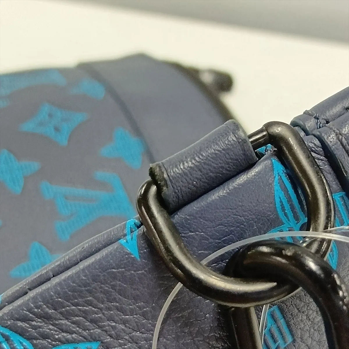 Monogram Shadow Blue Pochette To Go M82321 Navy x Blue (RFID detected) — view 11