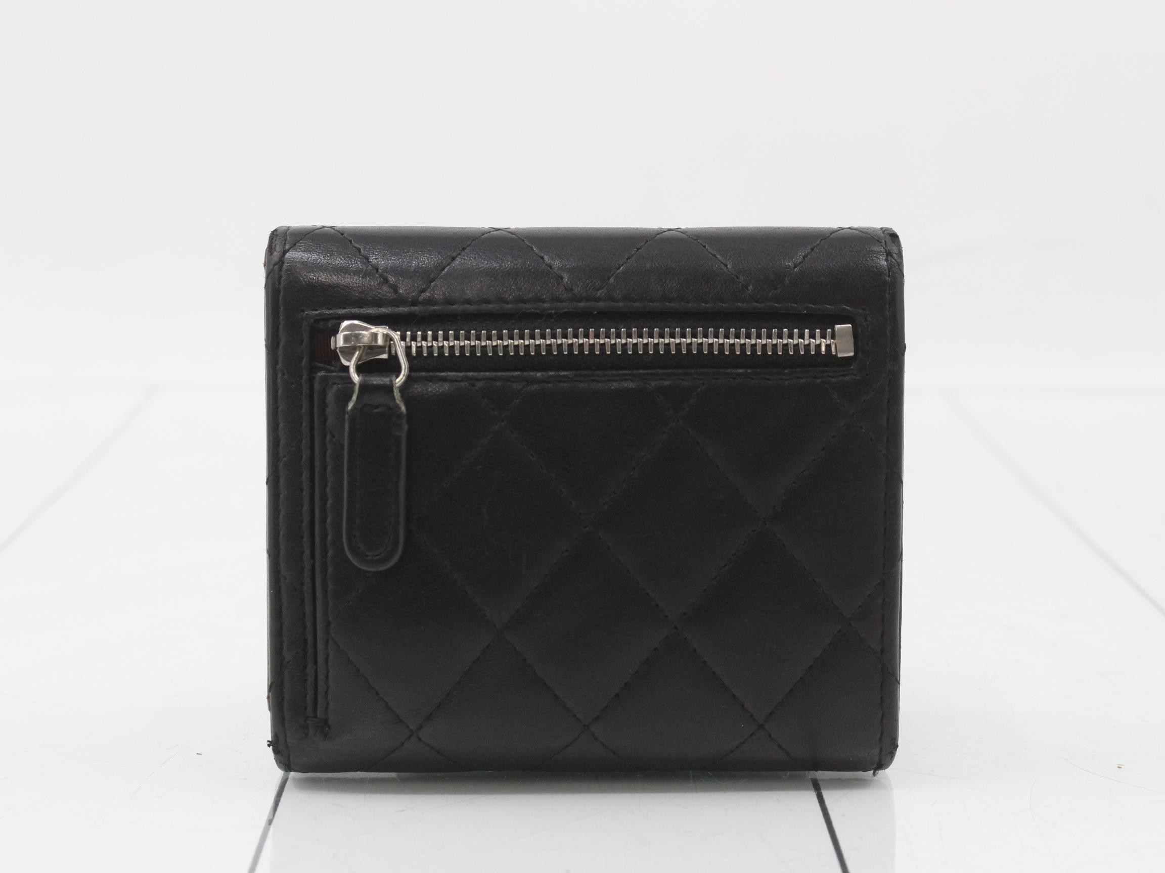 Matelassé (bag) and bi-fold wallet — view 2