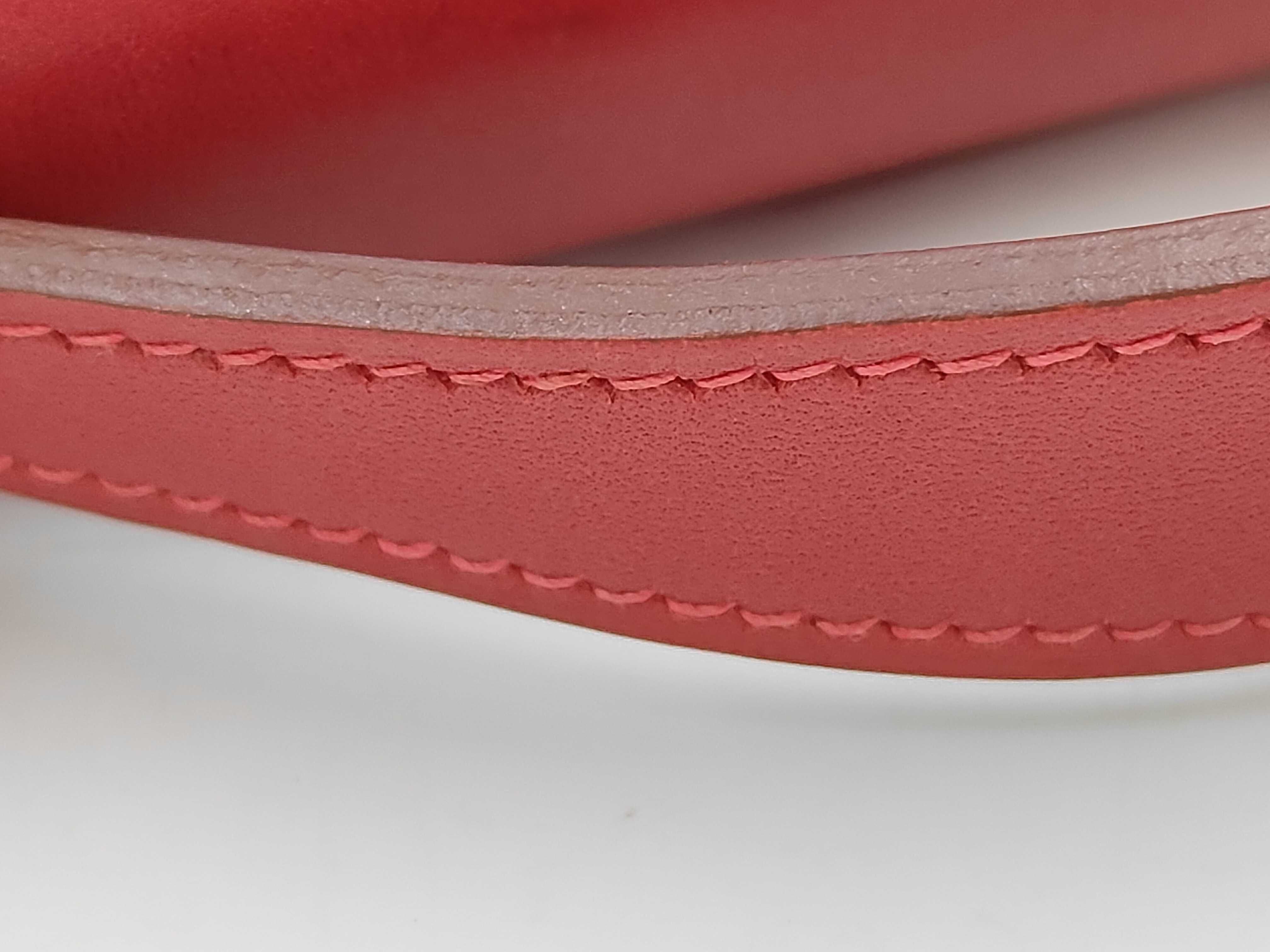 Pochette Kelly handbag, ruby, silver hardware, Veau Swift leather. — view 5